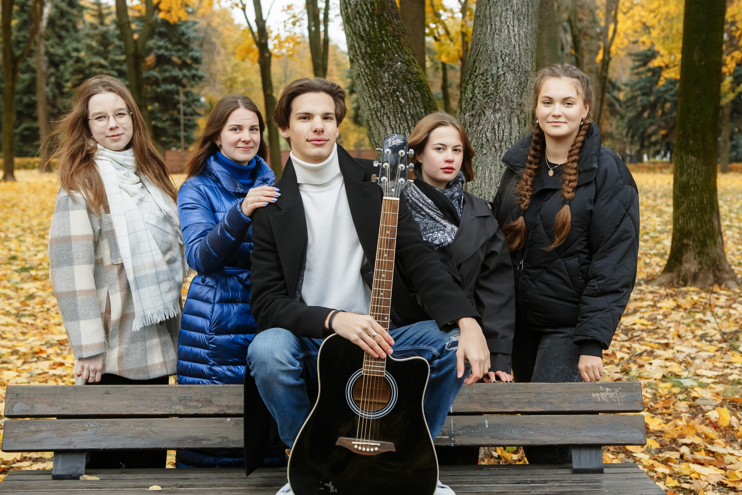 Осень Гимназия 12 11 В 2023 г. Свадебный и портретный Фотограф в Липецке Дмитрий Котюков