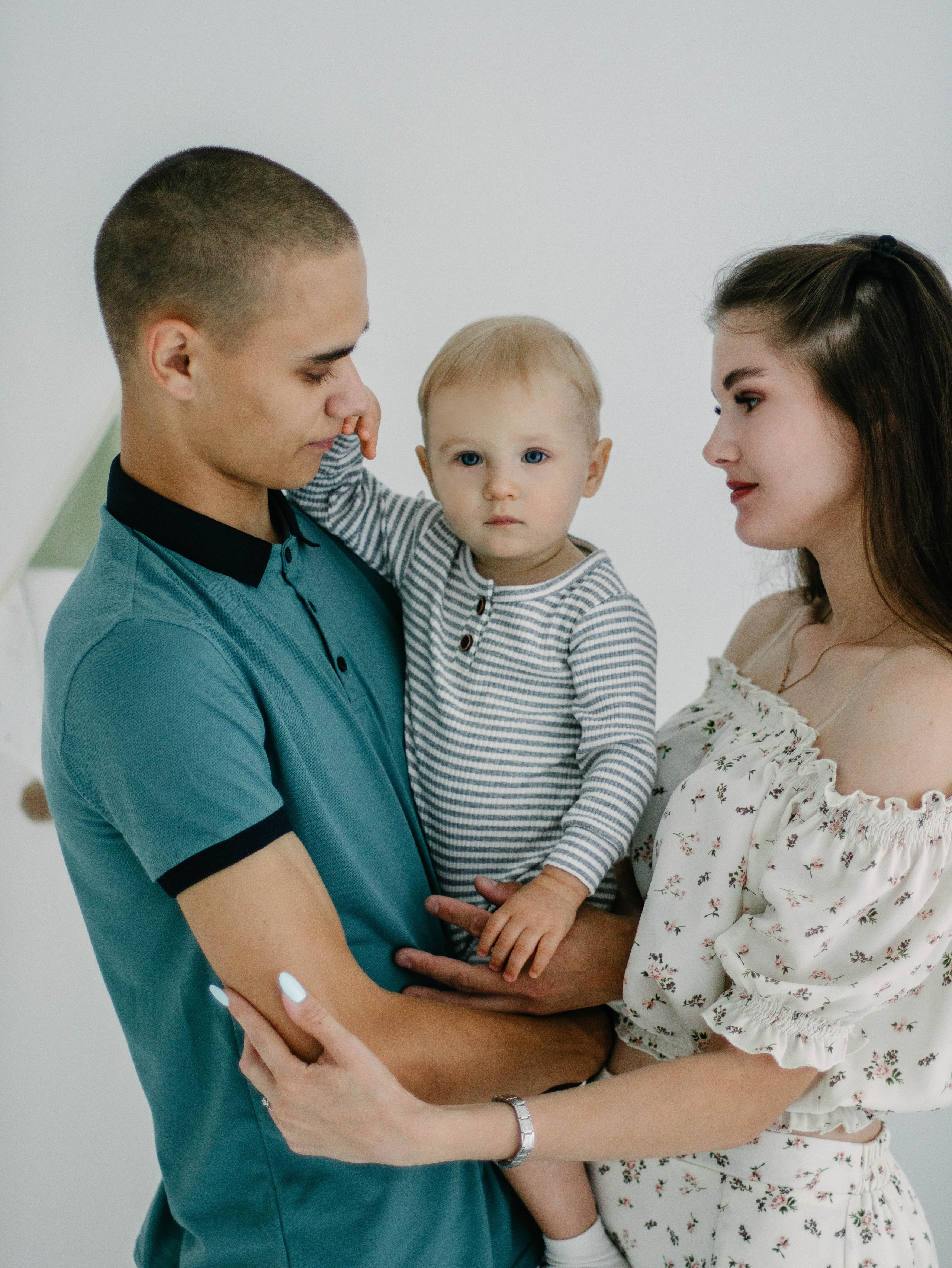 Демьян с родителями. Семейный фотограф в Ангарске Екатерина Трифонова