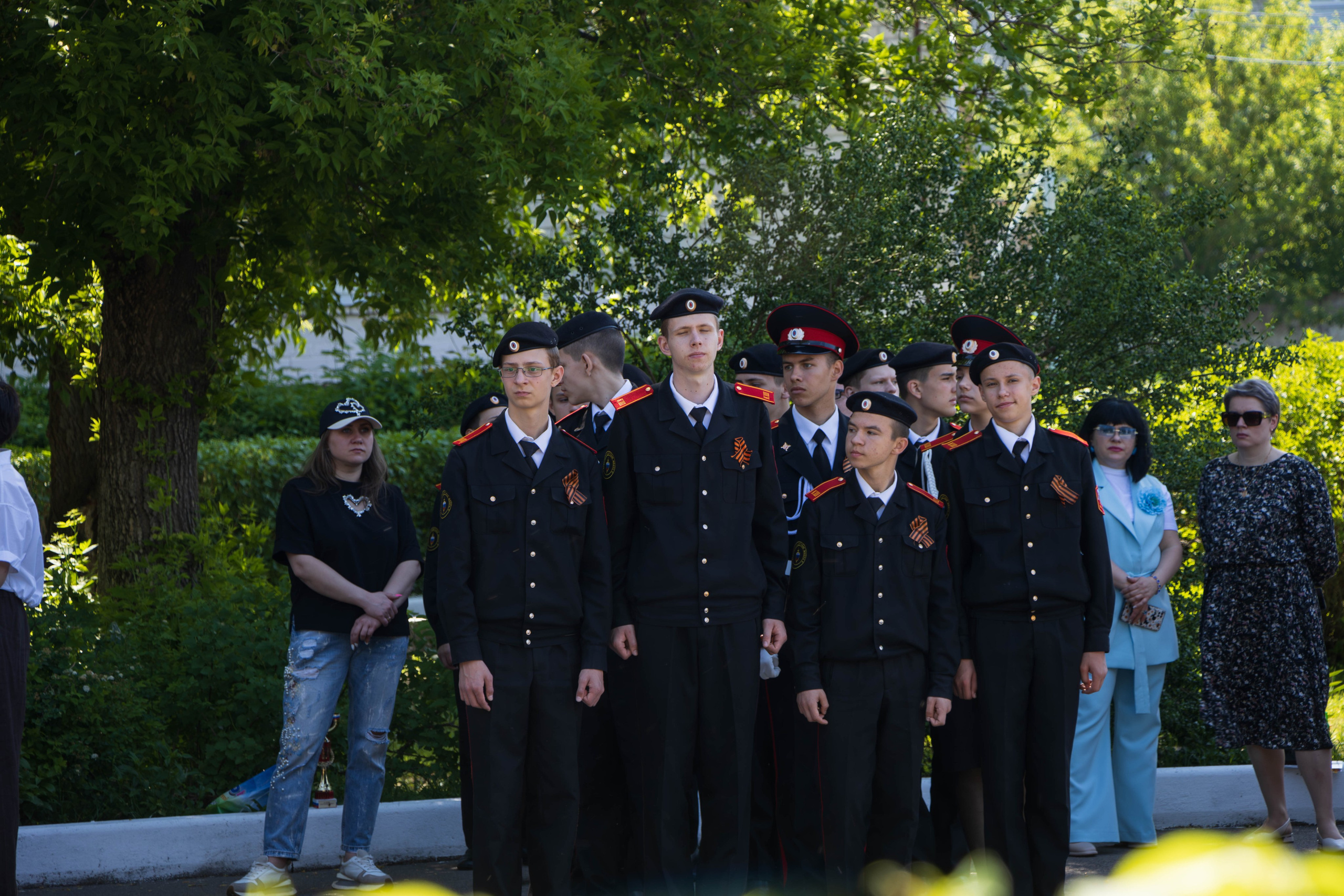 Последний звонок 2025 взвод 8"б». Фотограф Татьяна Матрос