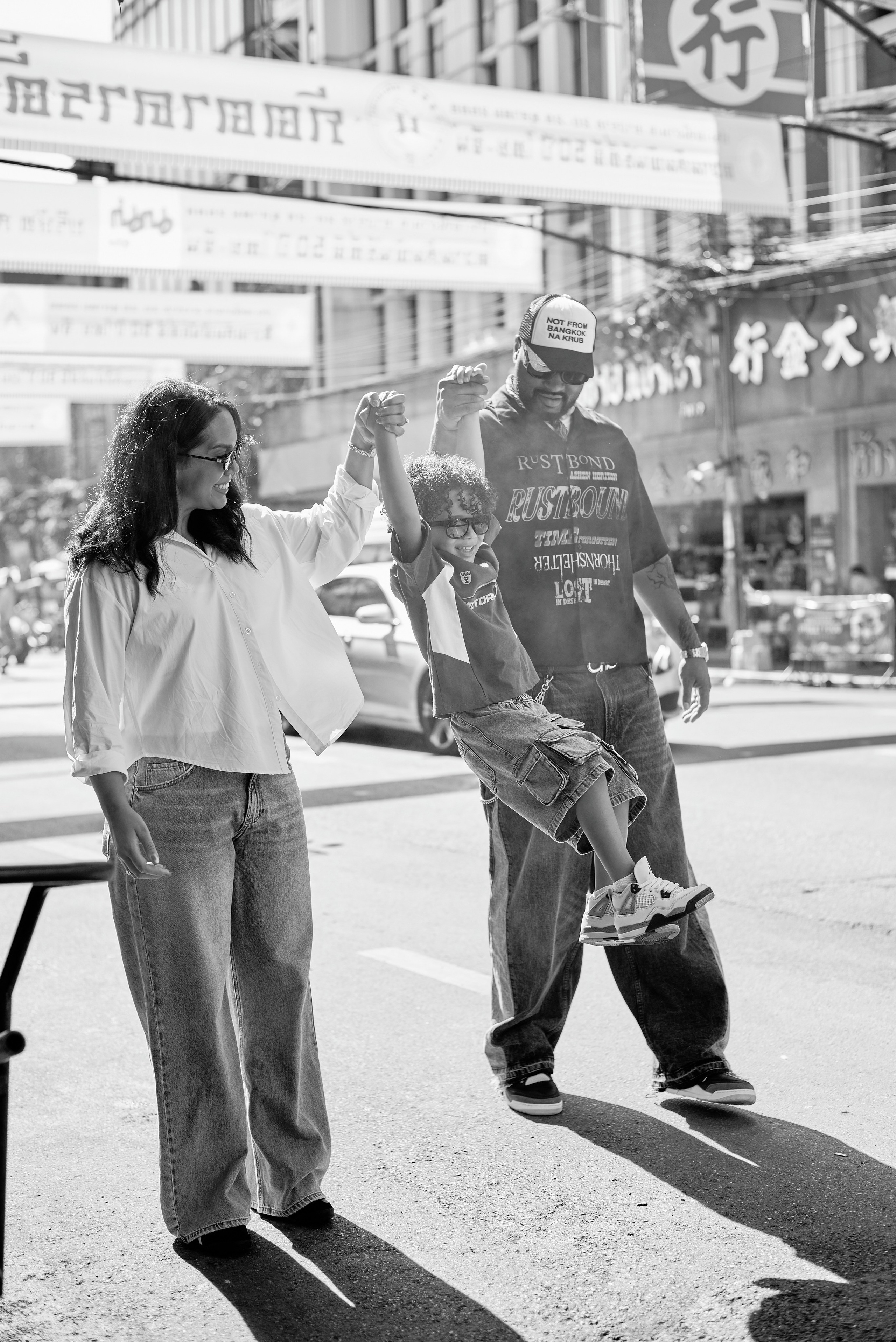 Morning in Chinatown. Photographer Bangkok — Pattaya | фотограф Бангкок — Паттайа