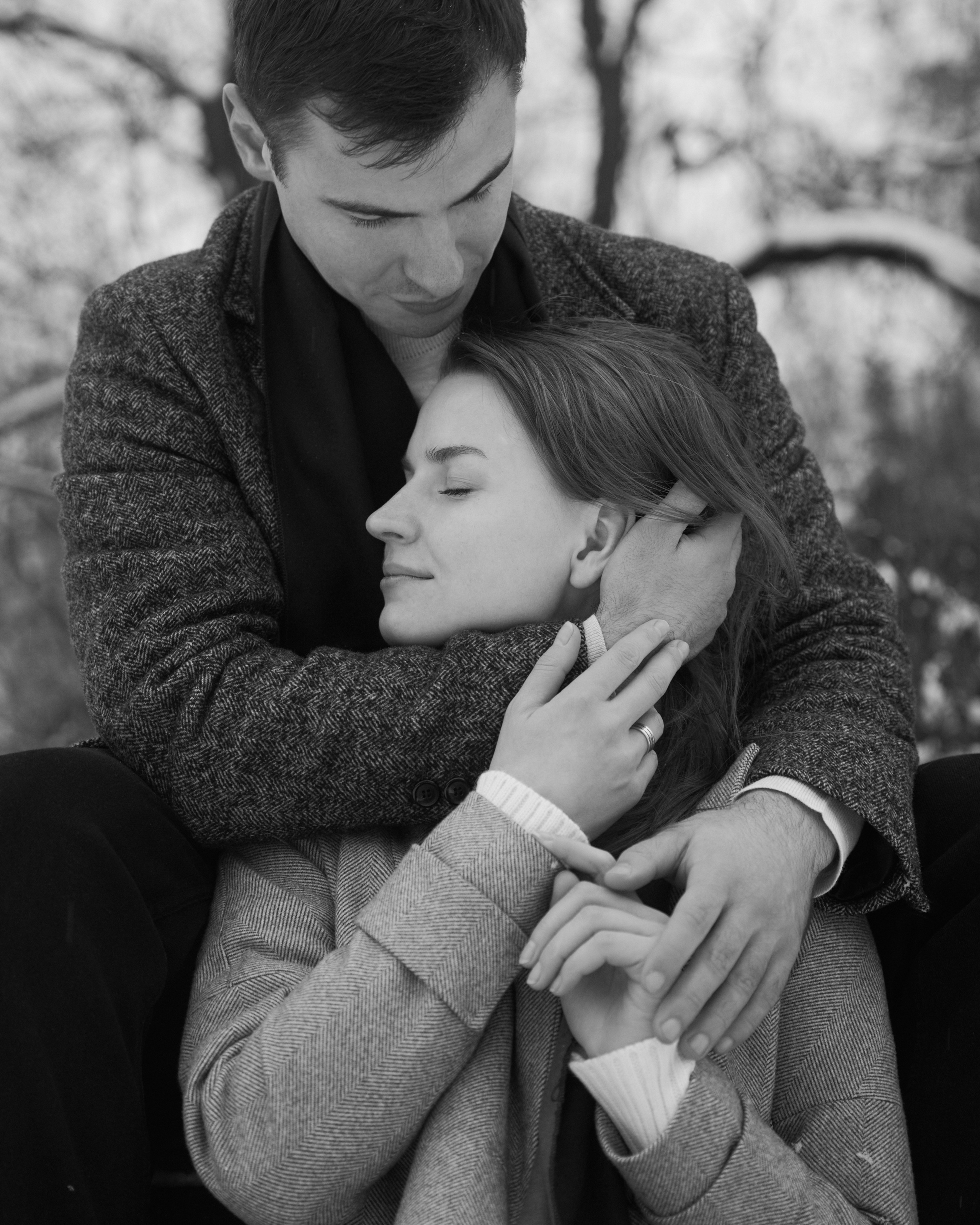 Любовь начинается с поцелуя. Minflo Photographer