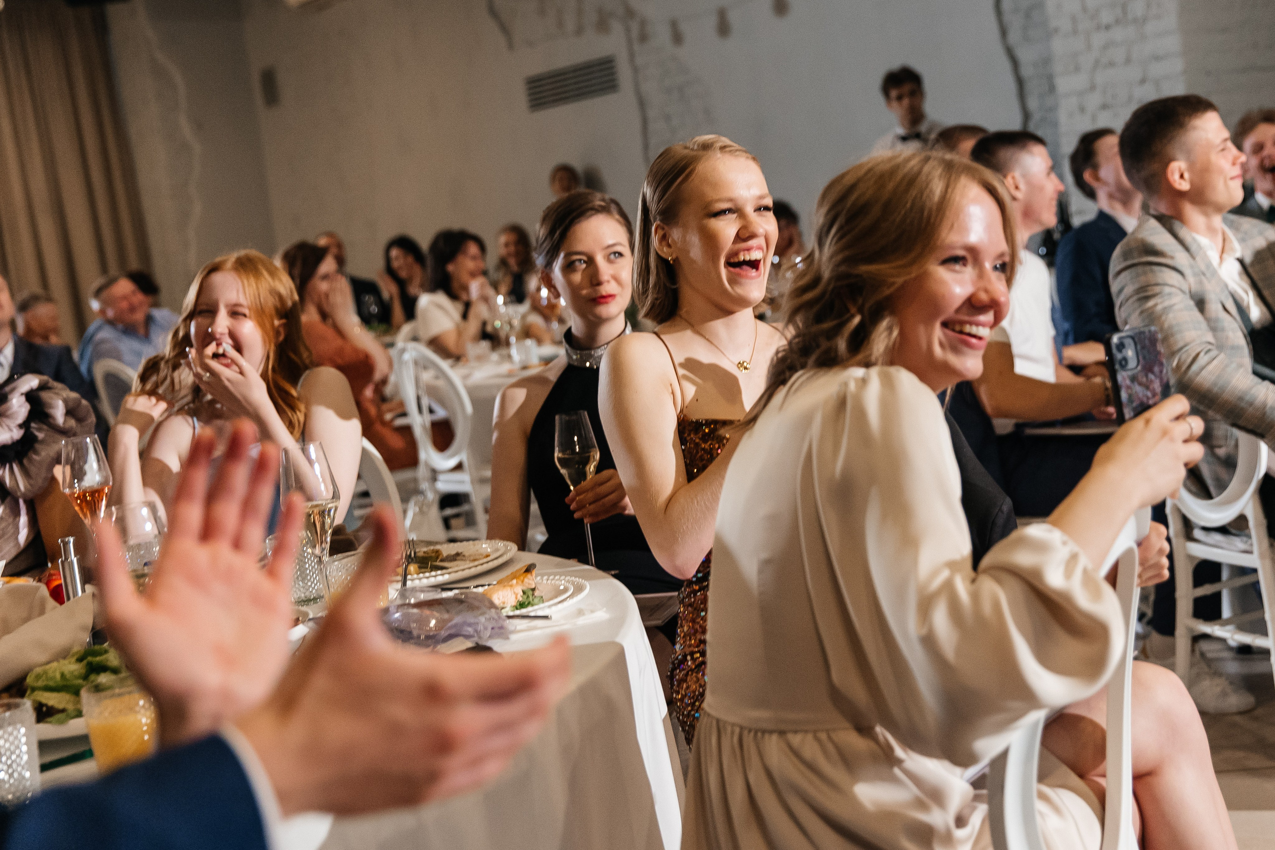 2023-06-23 Выпускной МБОУ СОШ № 10. Фотограф в Красноярске