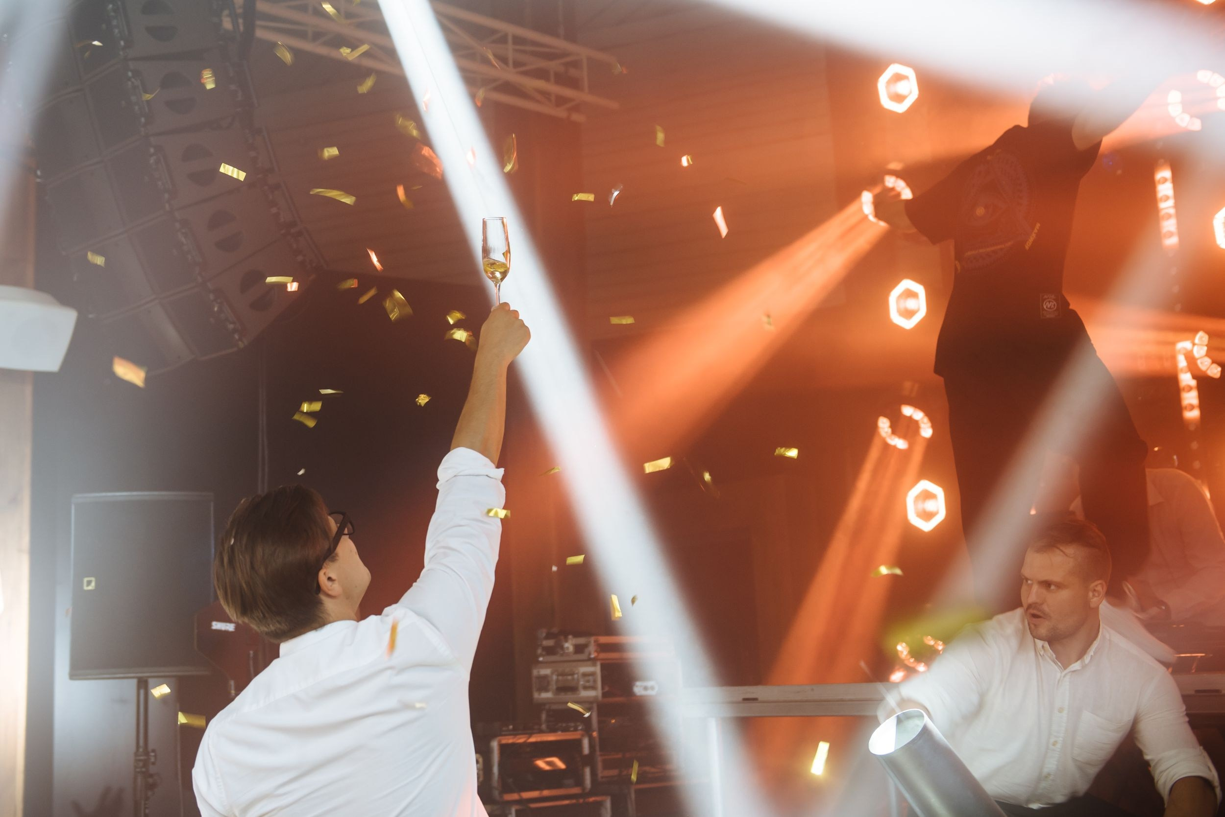 Организовать день рождения Ростов. Студия событий ДЕЙЗИ. Организация мероприятий. Свадебное агентство в Ростове-на-Дону. Свадебный организатор. Организация свадьбы под ключ