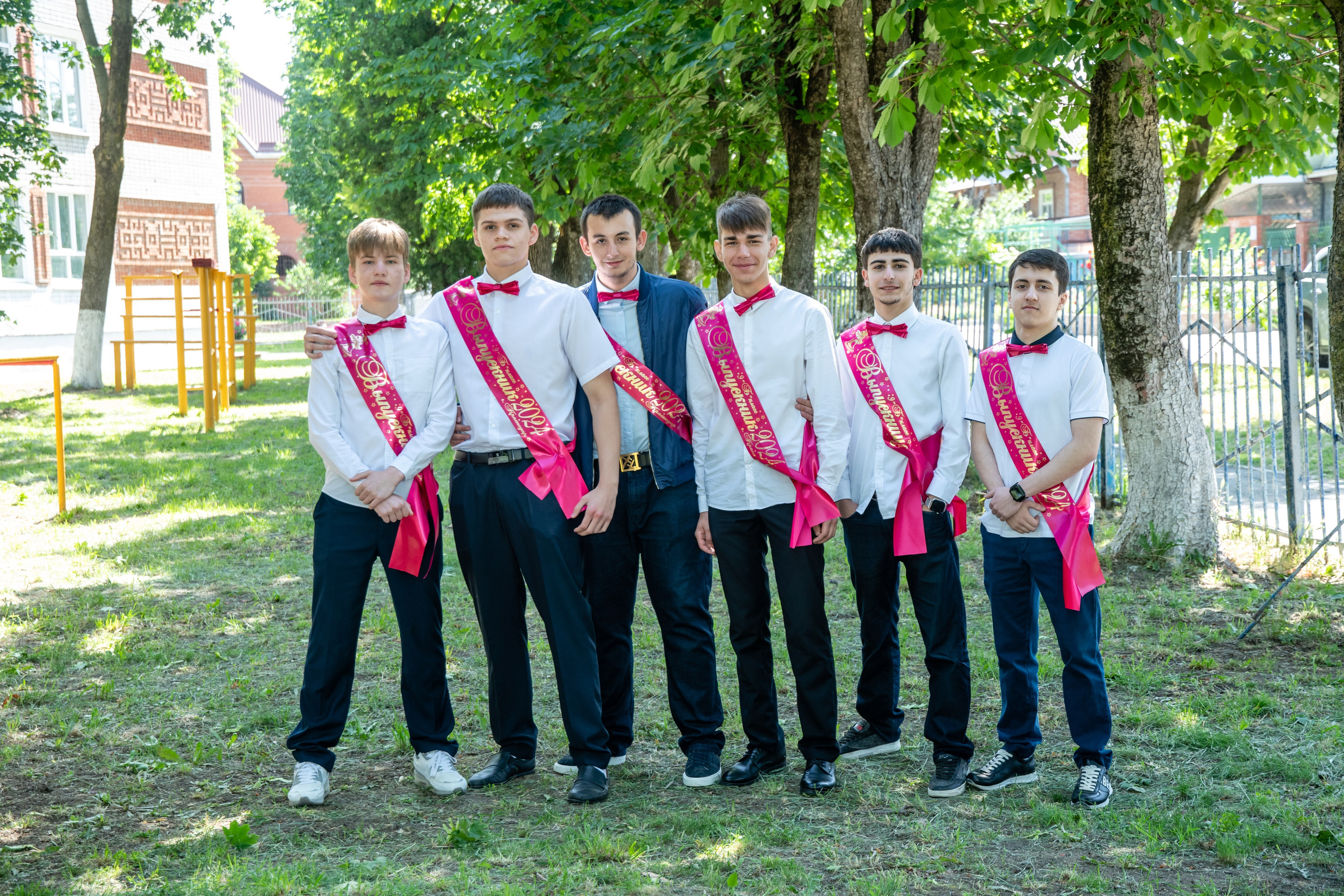 Фотограф на выпускной, последний звонок, вручение аттестатов. Вячеслав Скрипник Фотограф Краснодар