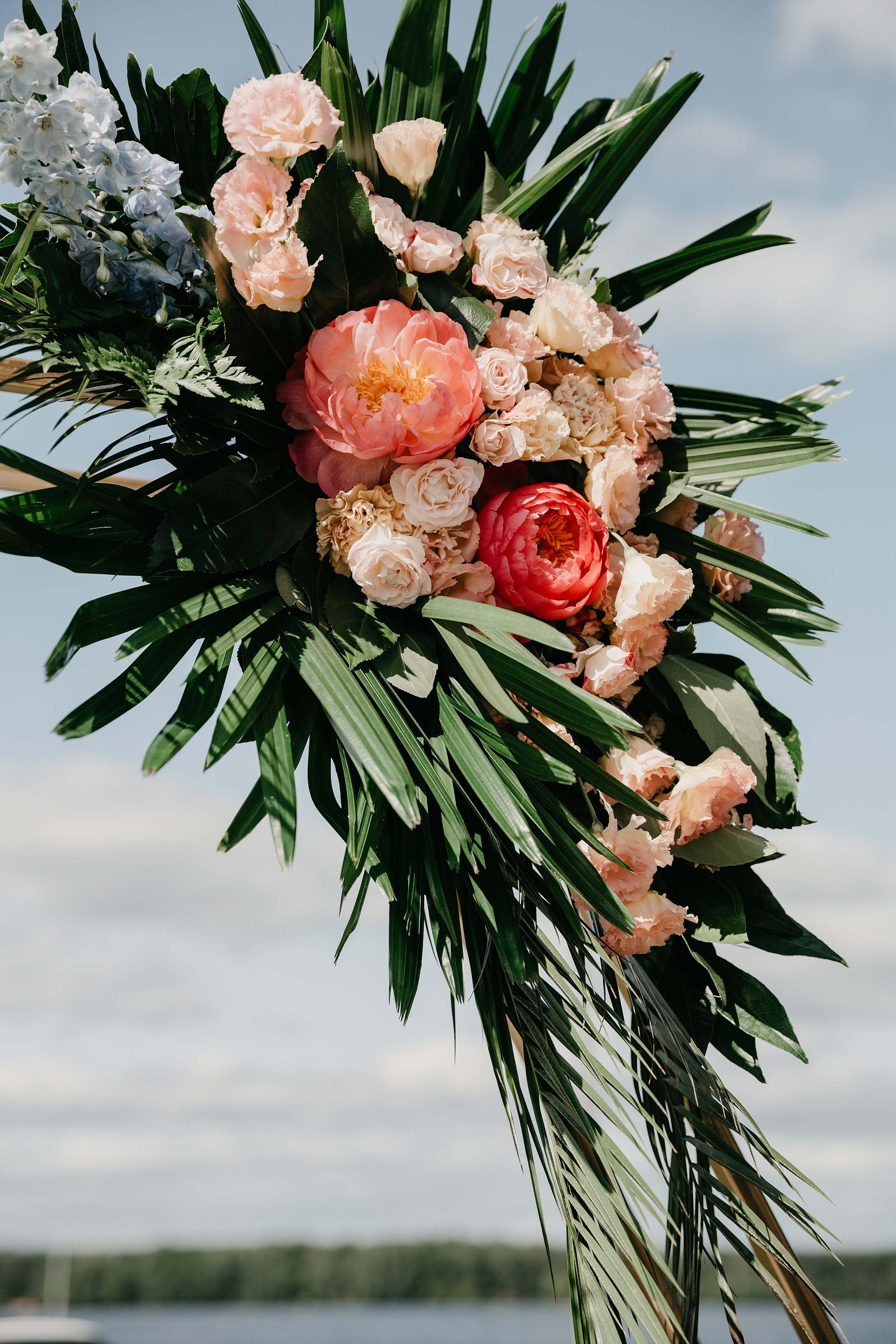 Свадьба в яхт-клубе "Родина". Kirillova Studio — мастерская декора и событий Юли Кирилловой