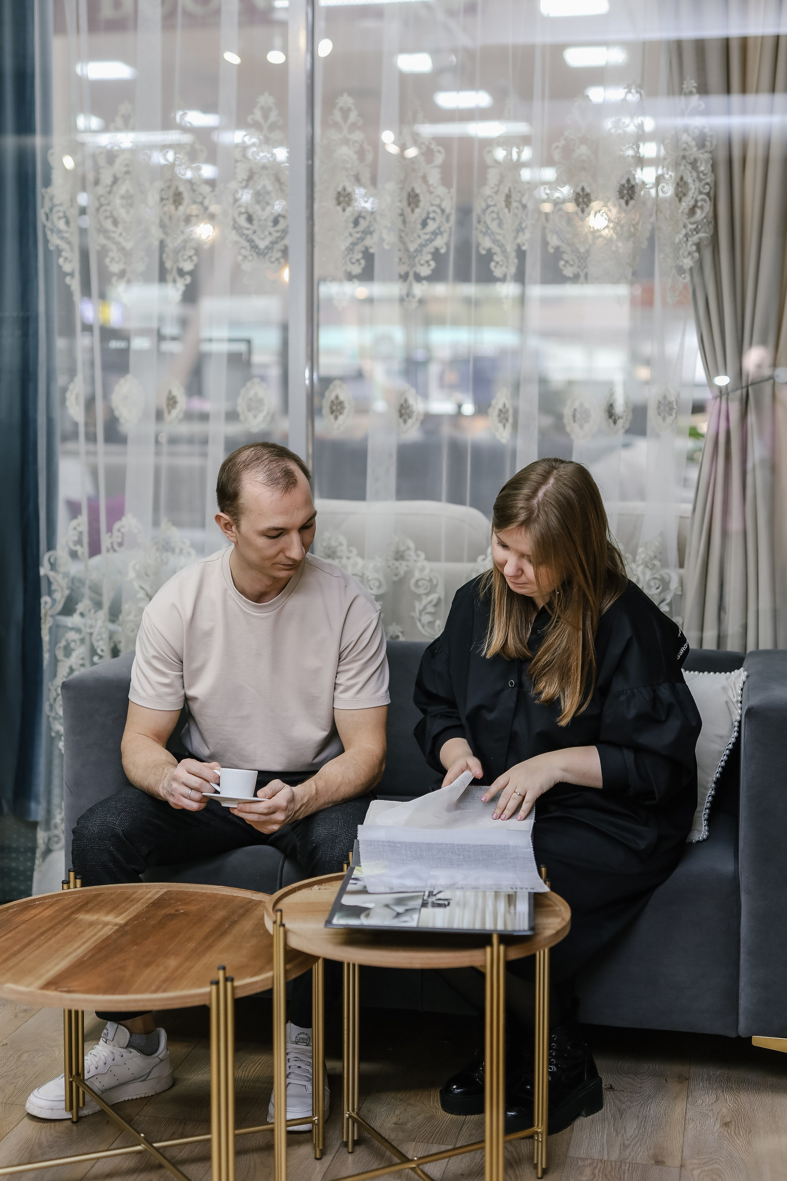 Портьерный салон Декорика. Фотопродакшн продающего контента