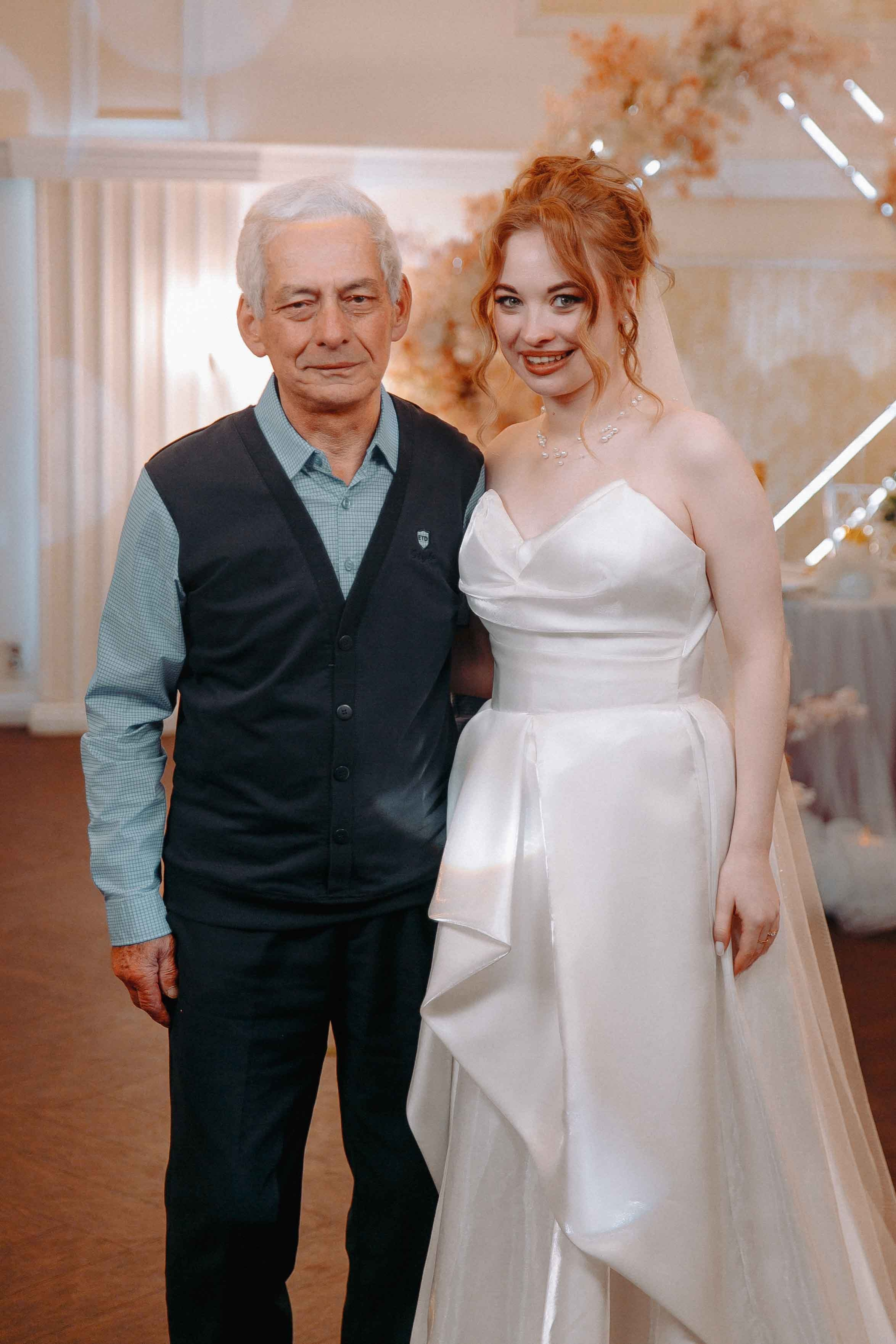 Загс + площадка. Ваш репортажный фотограф Артемий Антонов