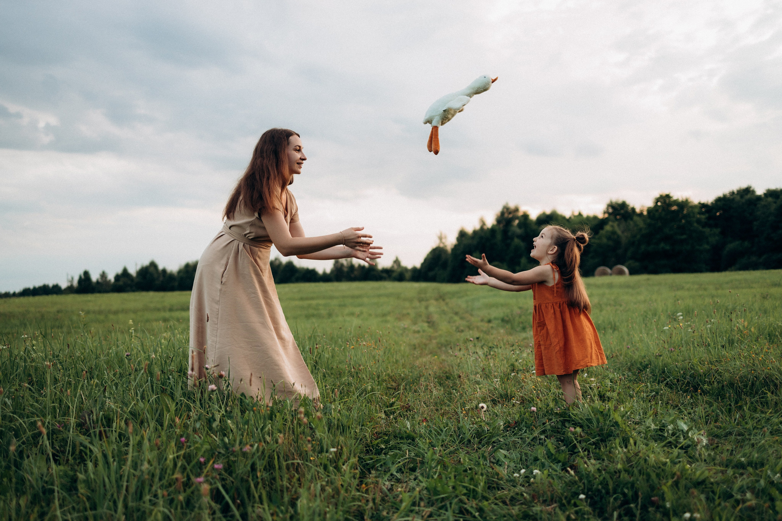 Катя и малышка Аня. Фотограф Елена Рябцева