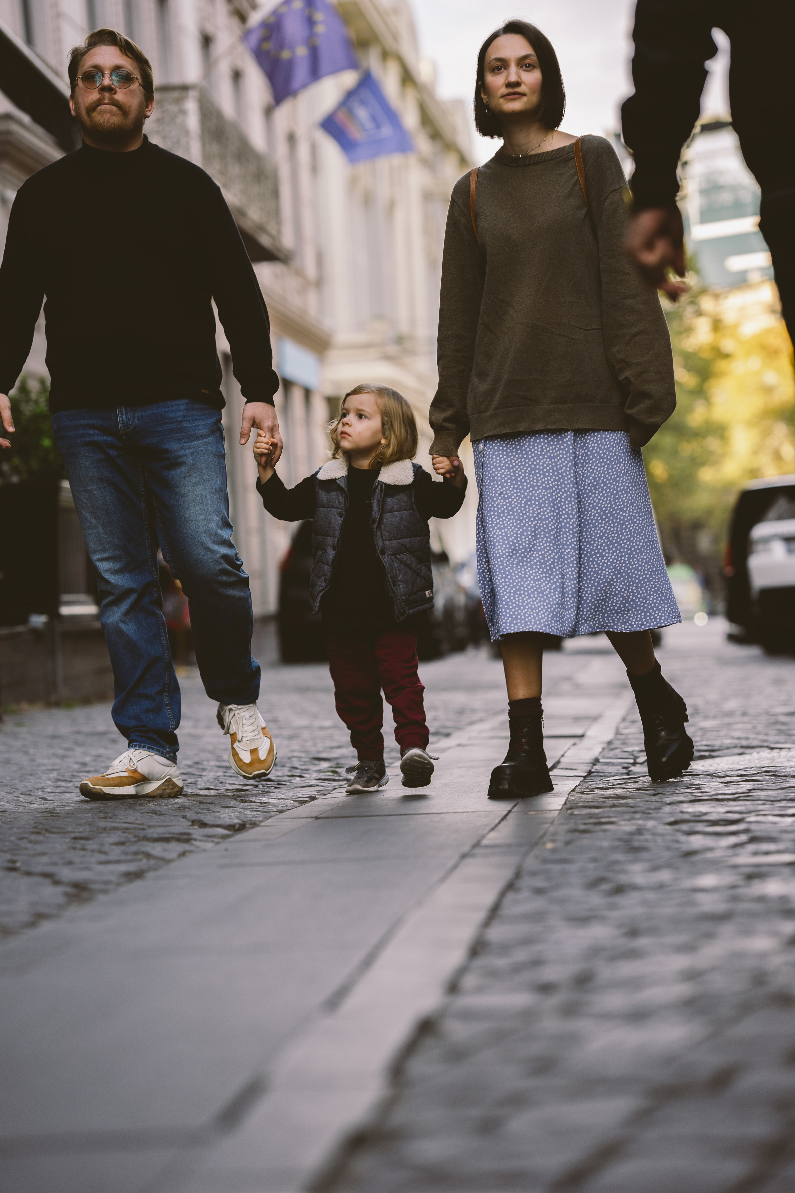 …история о прогулке в старом городе и семье. Марковы: фото, видео, кино и книги