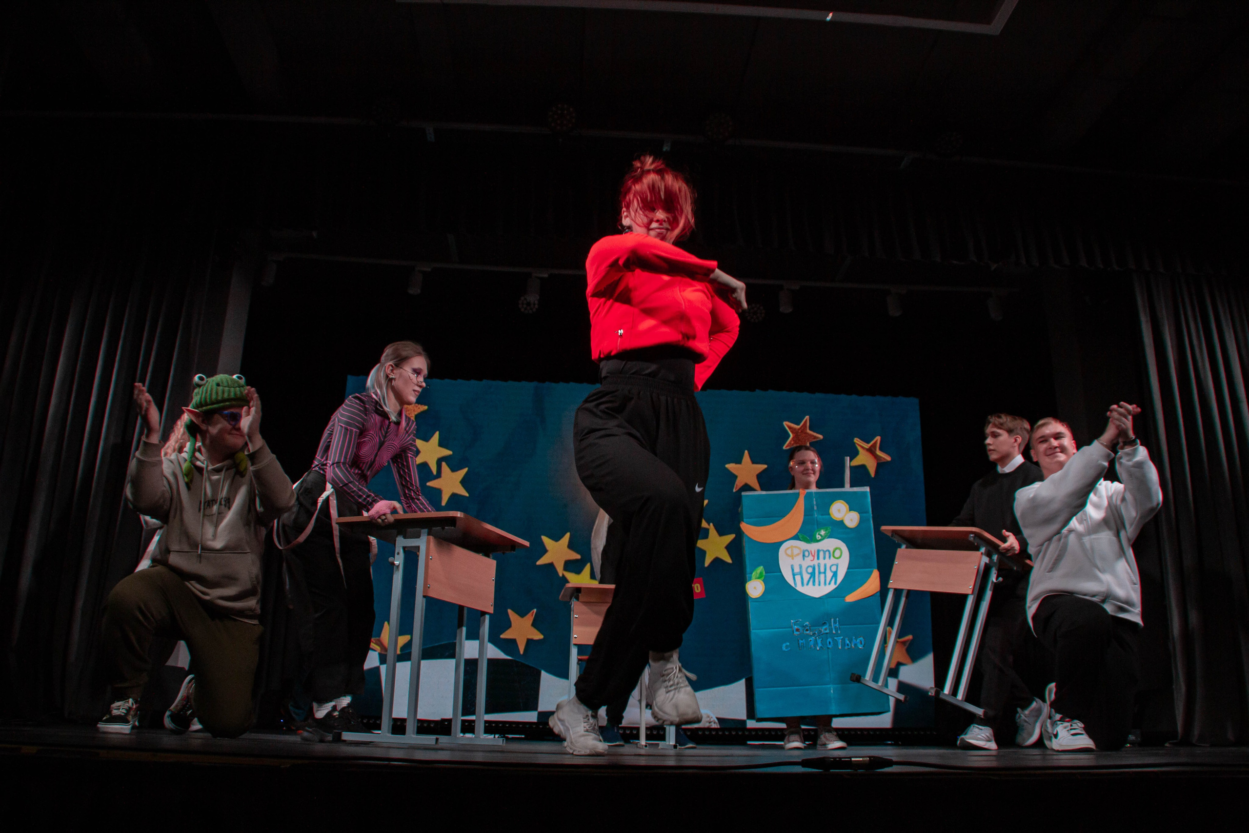 День первокурсника в Екатеринбургской академии современного искусства