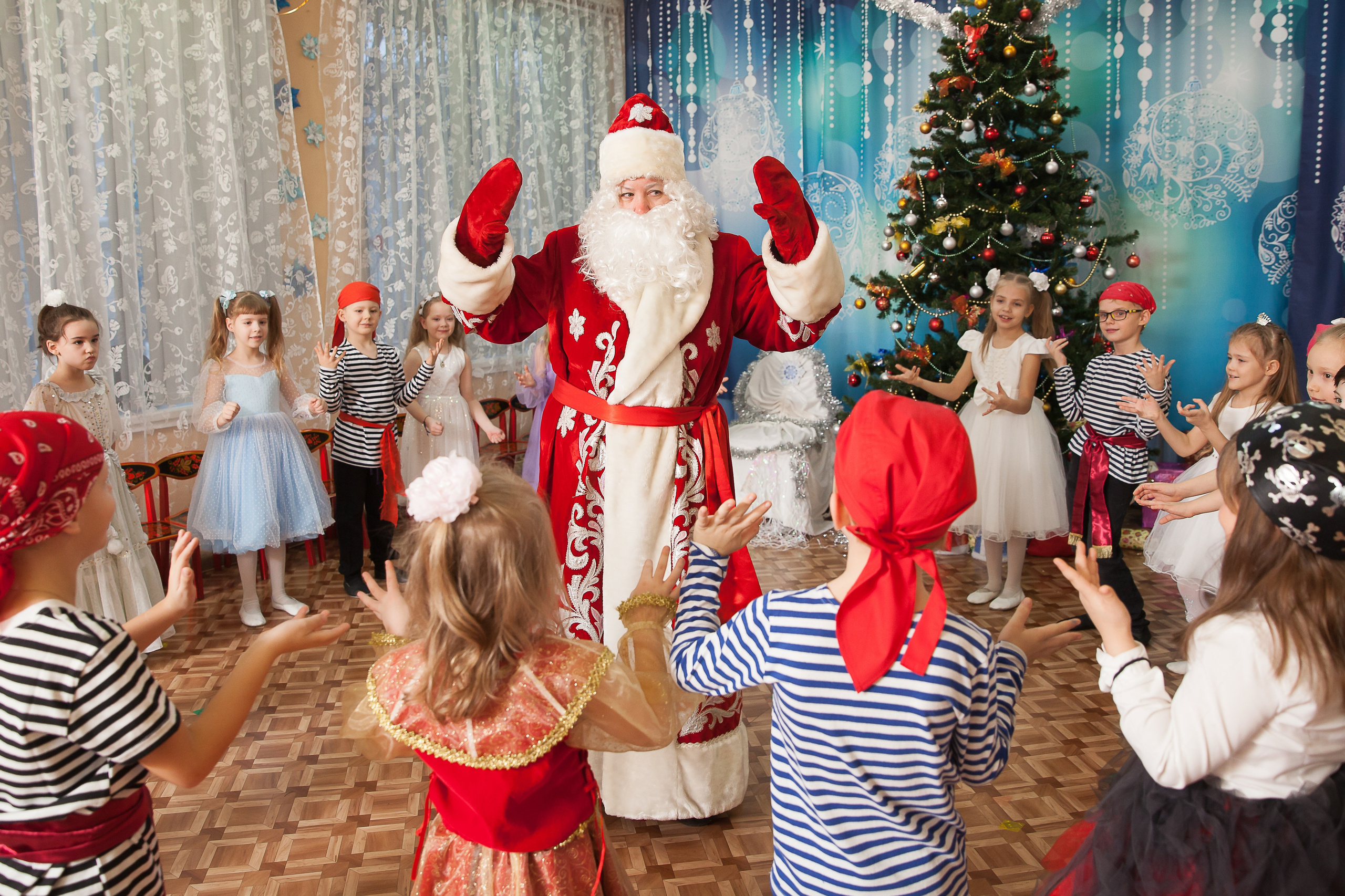 Новый Год 1508. Выпускные альбомы Москва. Фотограф Шукурова Кристина