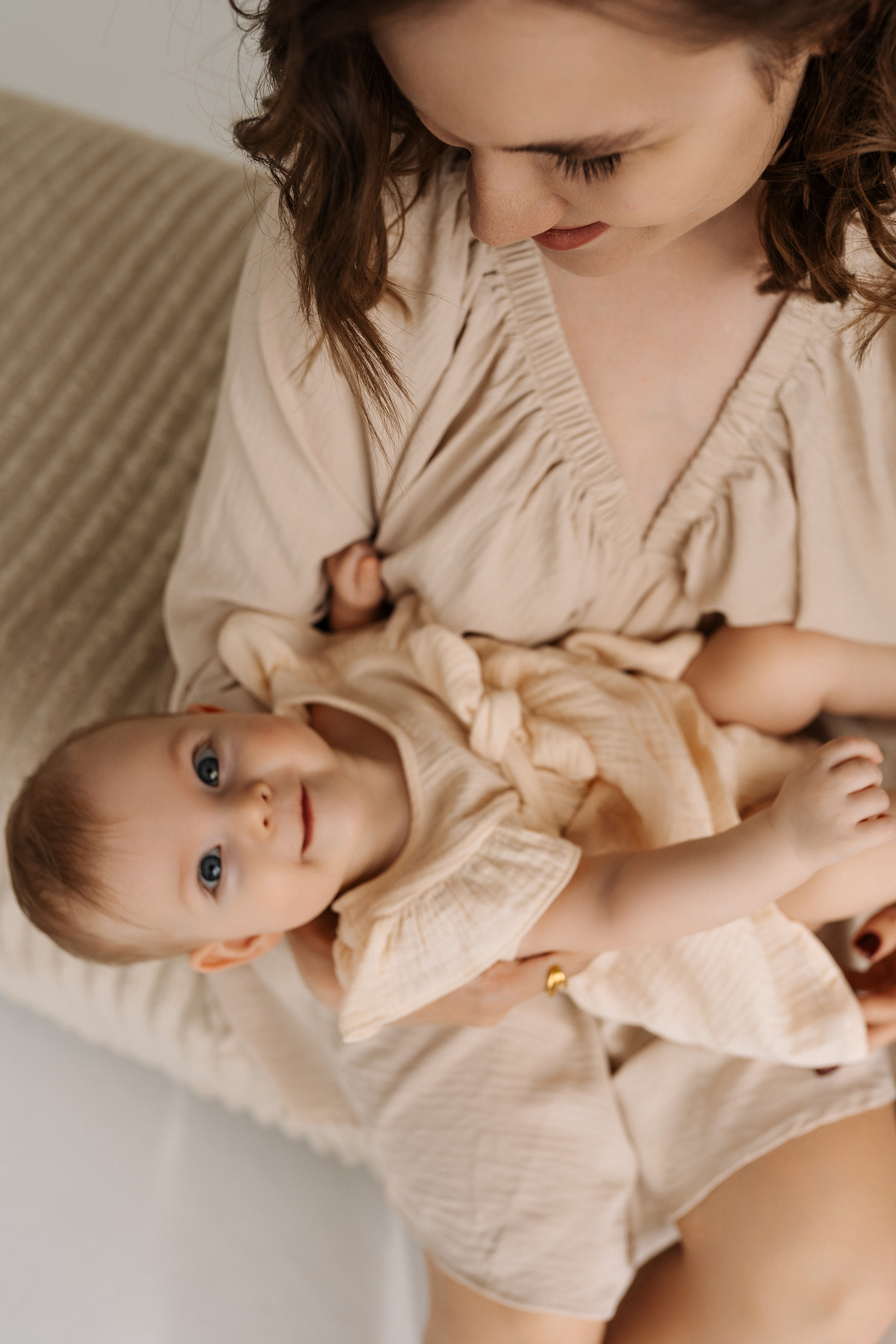 Семейная фотосессия в студии в Москве, семейный фотограф Анна Полушина. Свадебный фотограф в Москве Анна Полушина