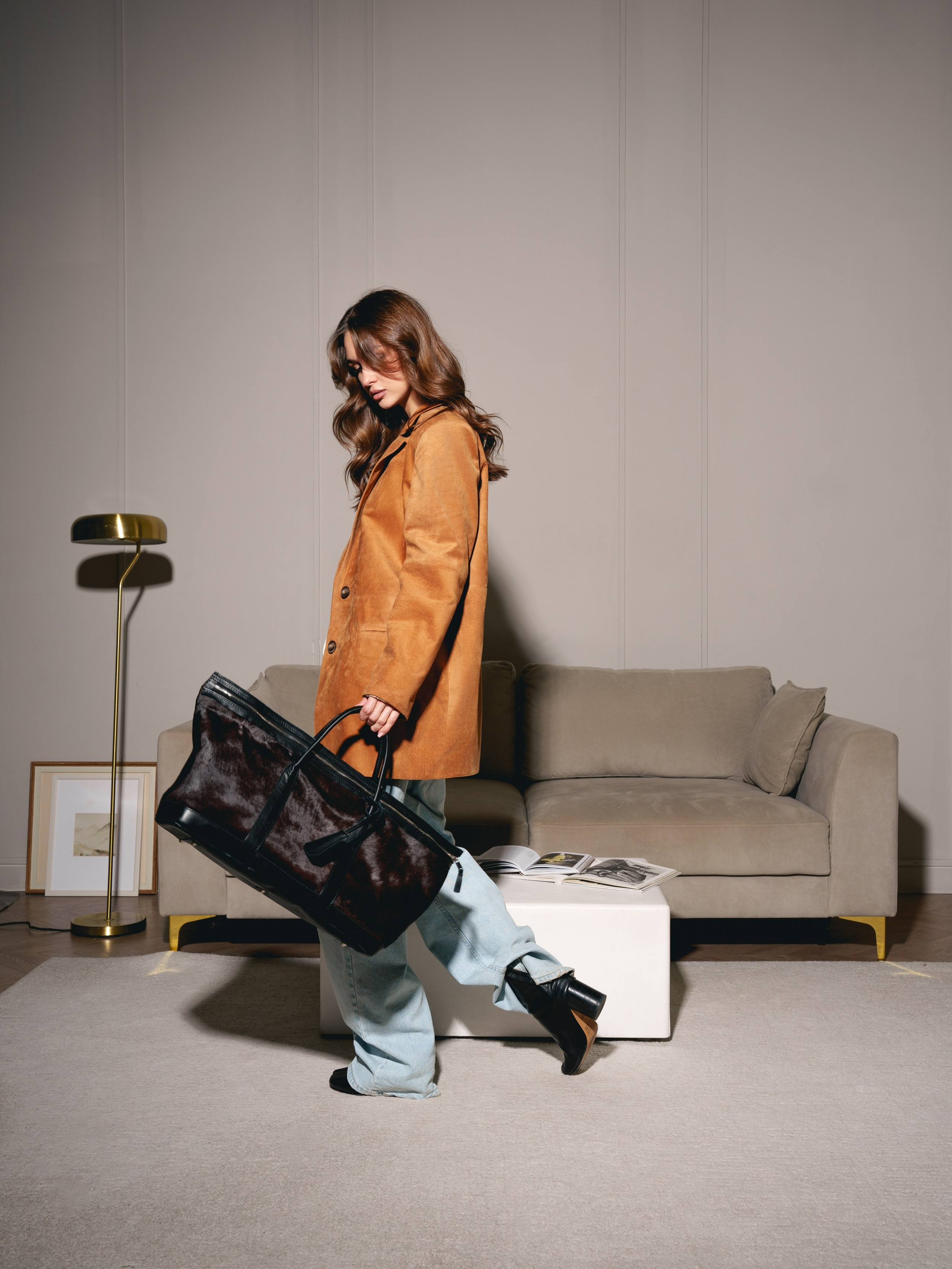 Каталог в интерьере. Иван Упоров — фотограф, рилсмейкер чебоксары