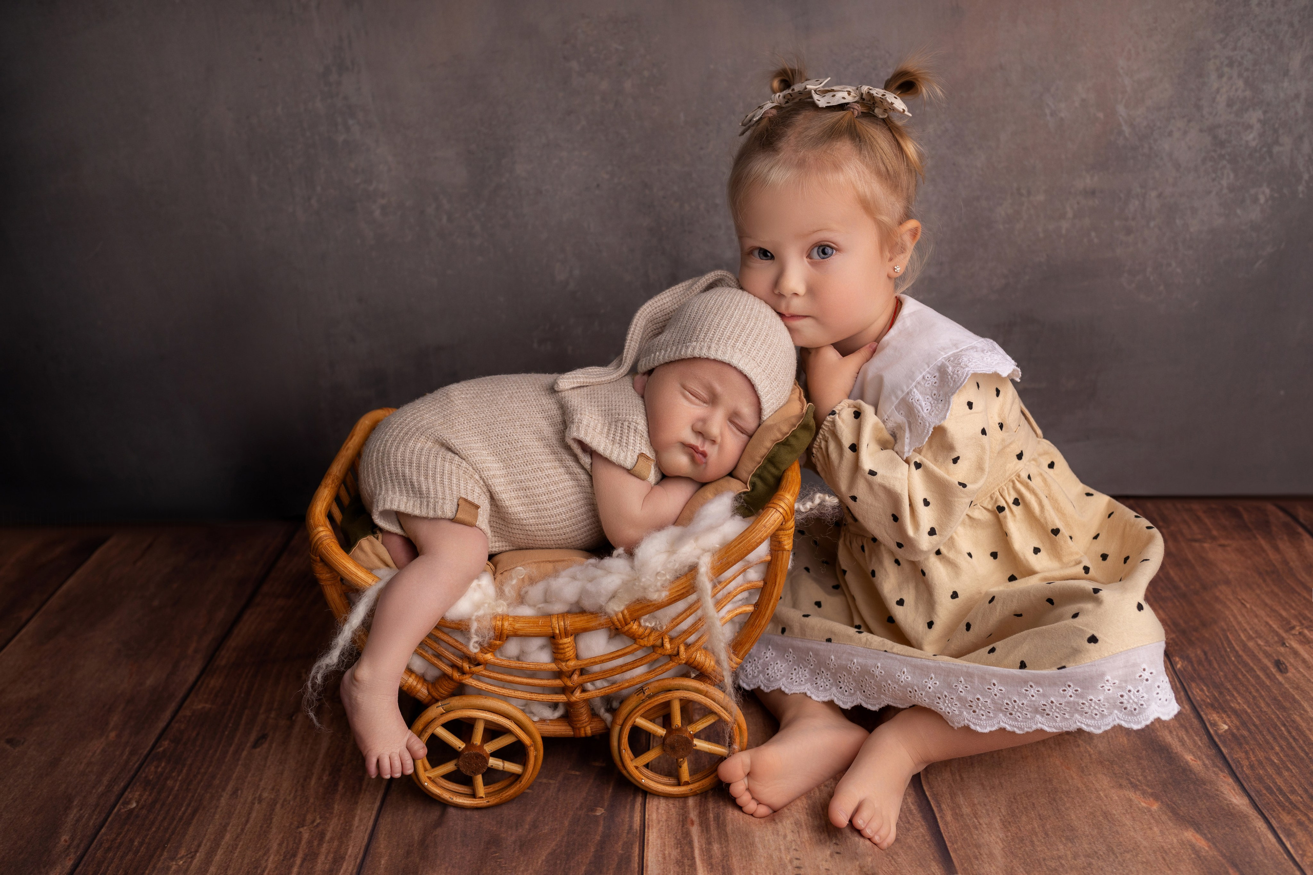 Семейные кадры от Elvira Kamaeva. Фотограф новорожденных малышей в Омске и Омской области Эльвира Камаева