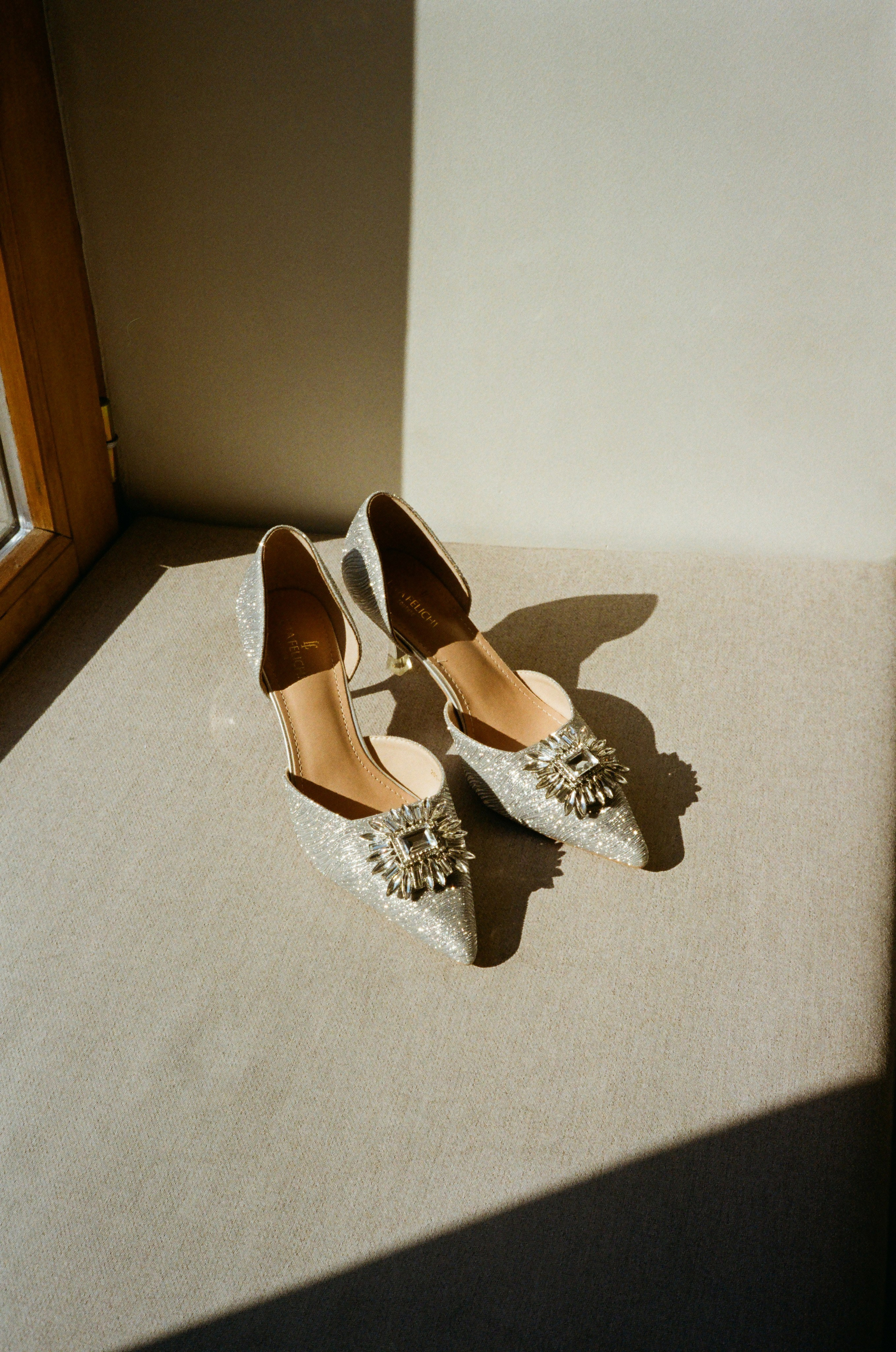 Павел & Алена. Пленка. Сестры Карабаза. Фотографы и ретушеры в Москве и Санкт-Петербурге