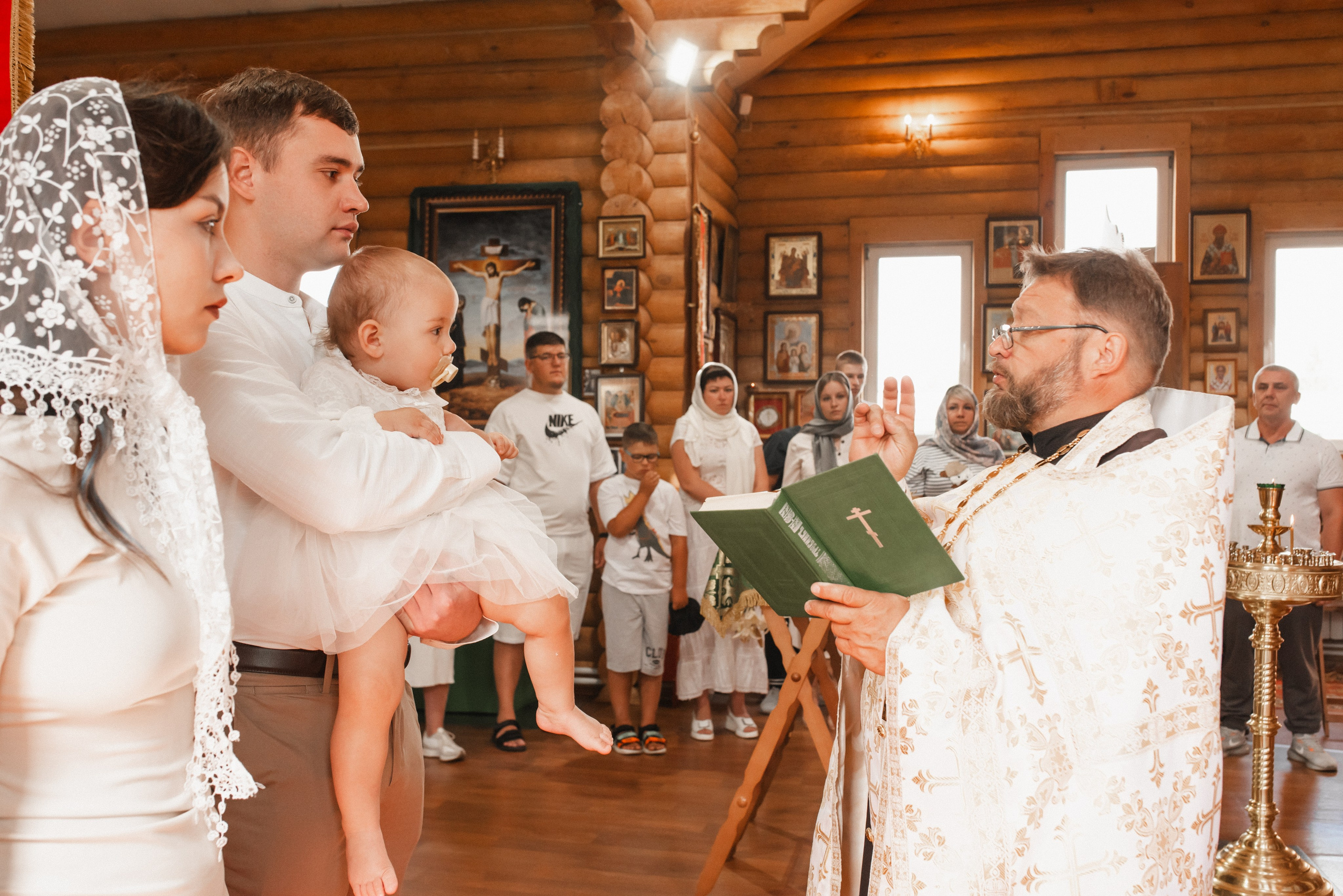 Крещение Доминики. Фотограф в Новосибирске Анастасия Курто