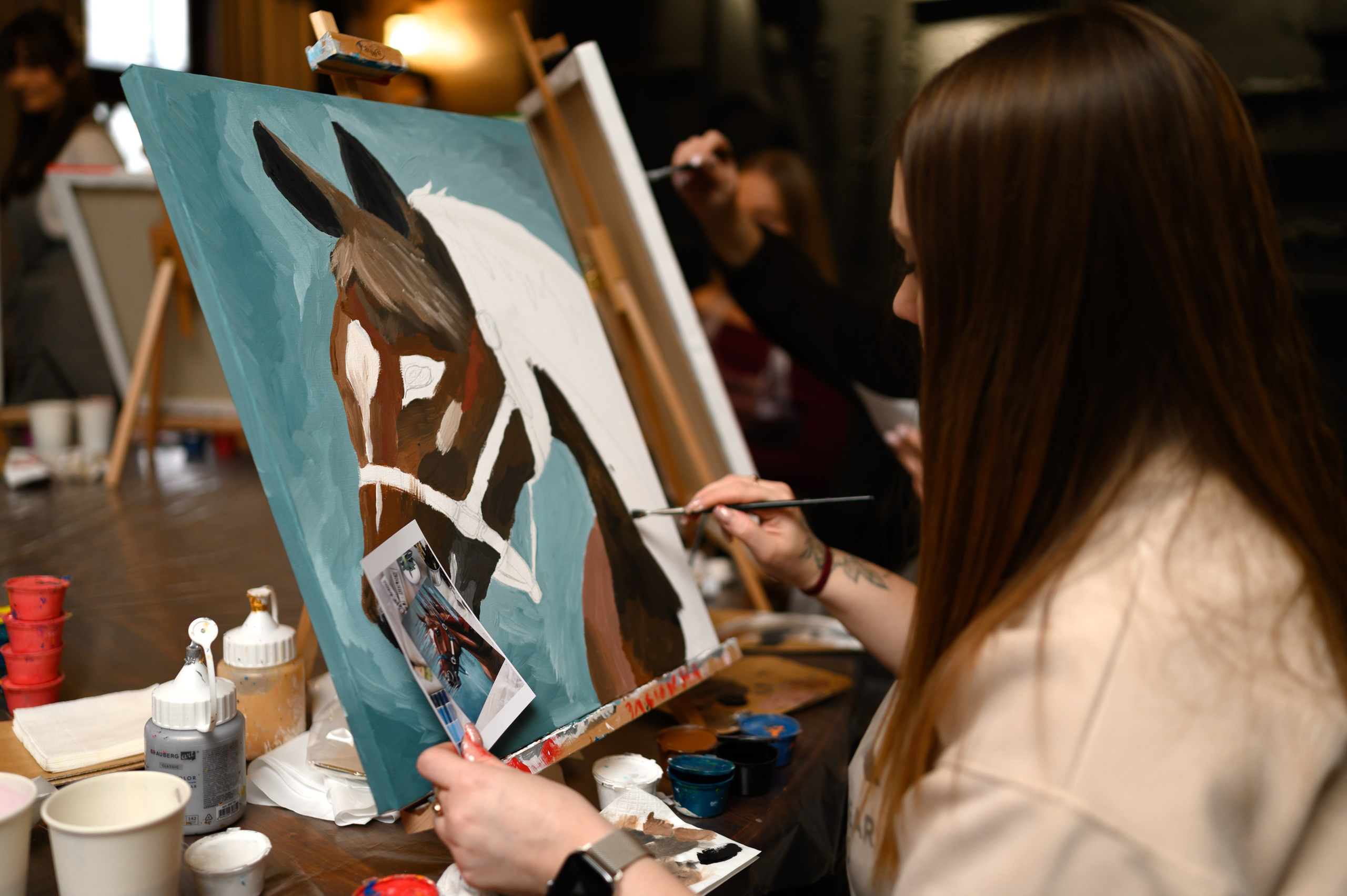 Репортаж с художественного мастер-класса в ресторане Казани