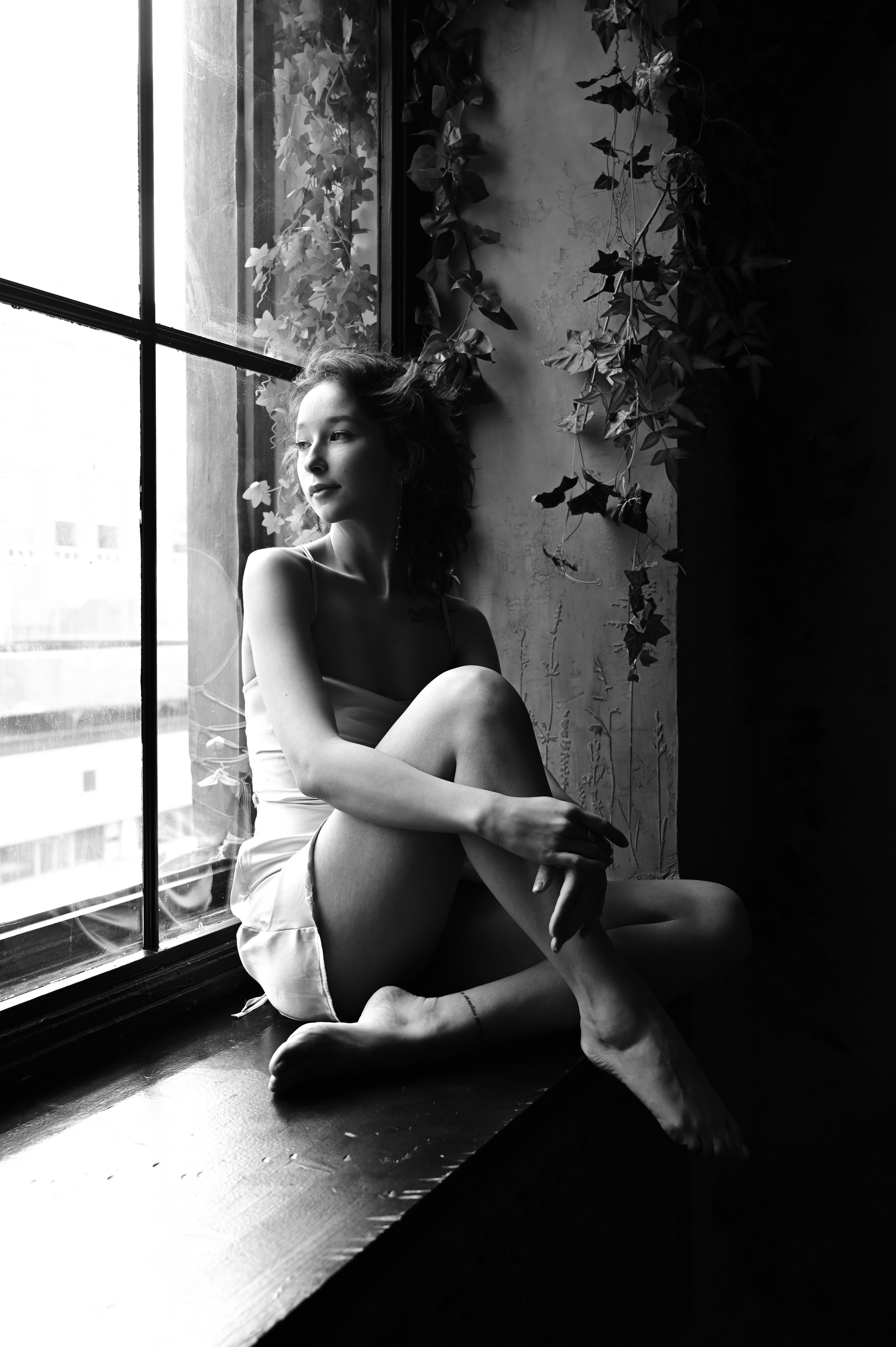 Level 0 — Monochrome