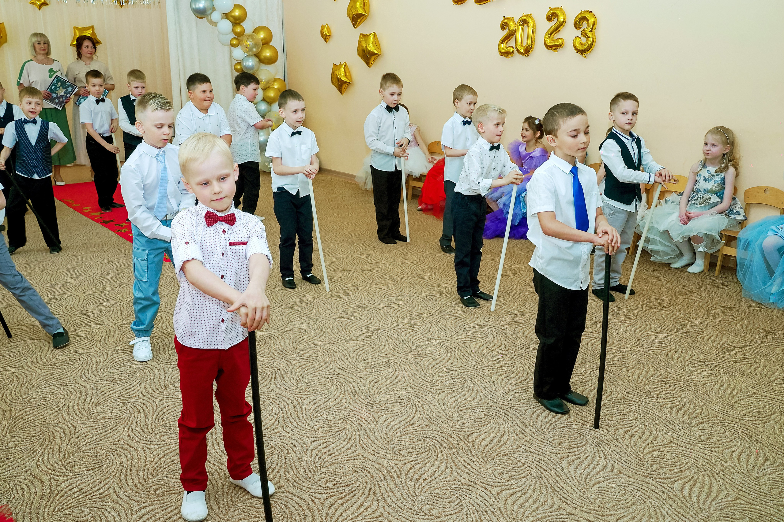 Фотосъемка видеосъёмка фотограф видеооператор новогодних утренников  в. Фотограф, видеооператор Нина Коршунова