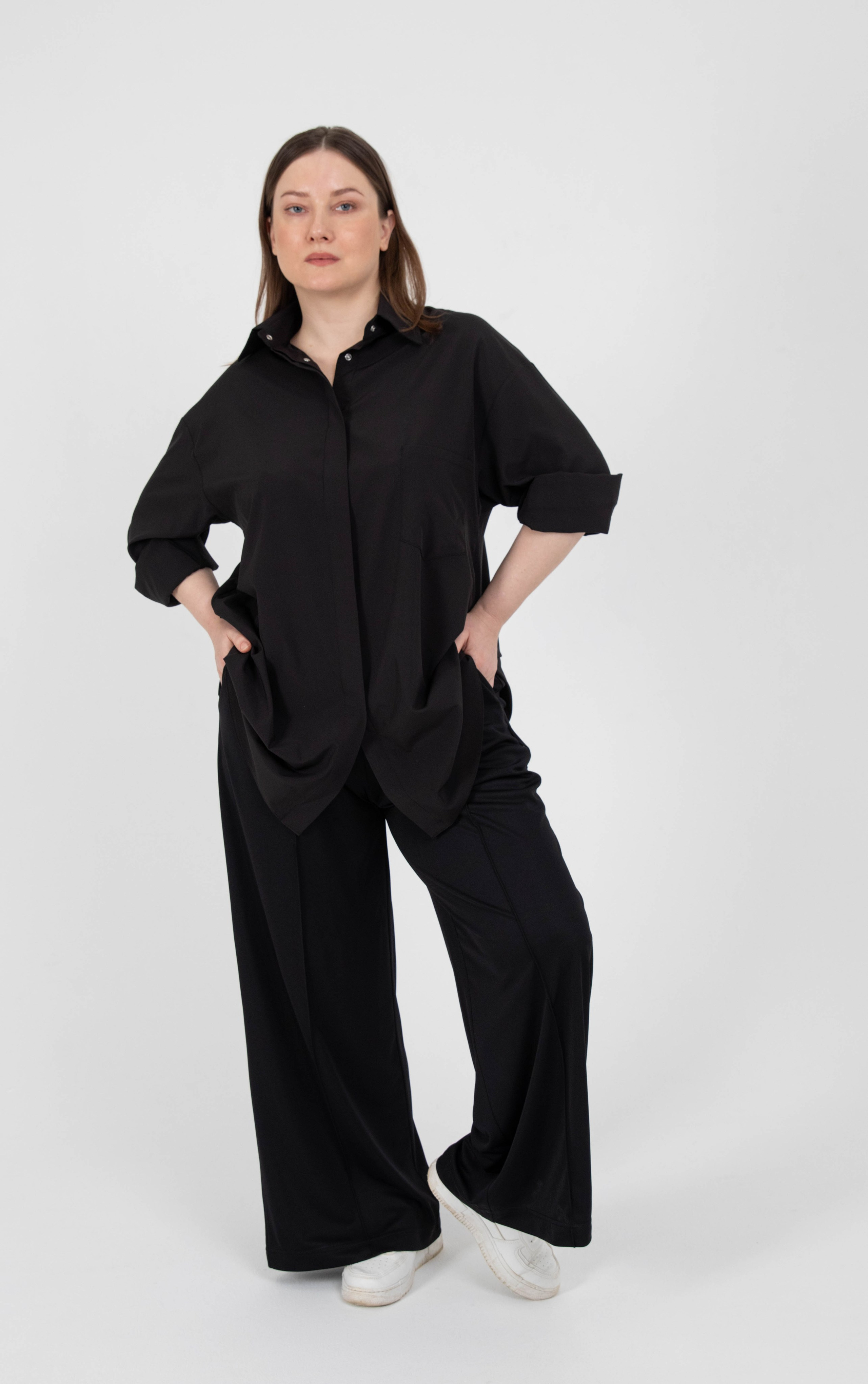 Юлия, 50-52 р-р, 167 см. KED Production — продакшн из СПб. Создаём фото, видео и контент, который помогает брендам и селлерам продавать больше