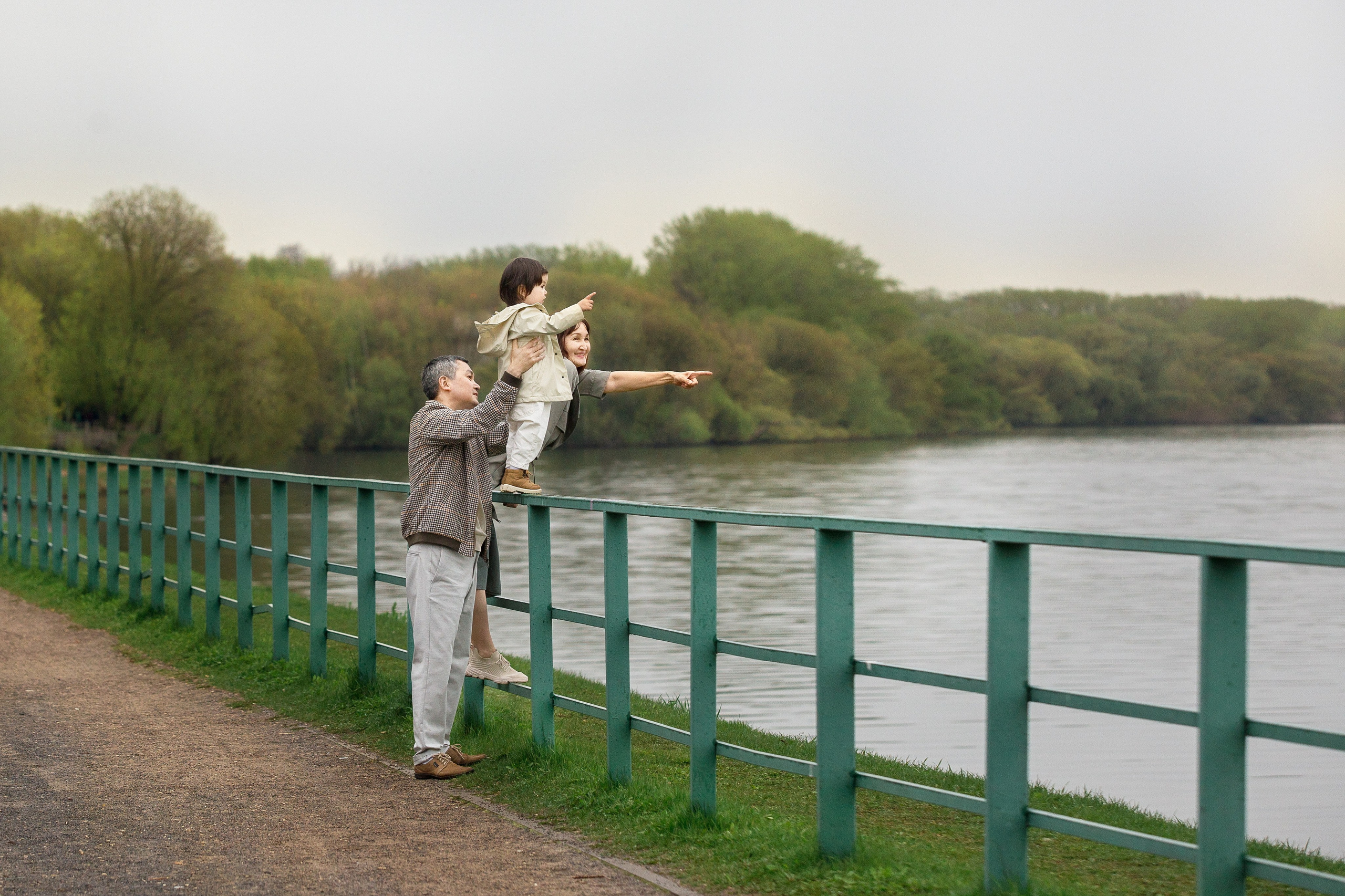 Элла, Нурлан и Эмилия. Репортажный фотограф в Москве