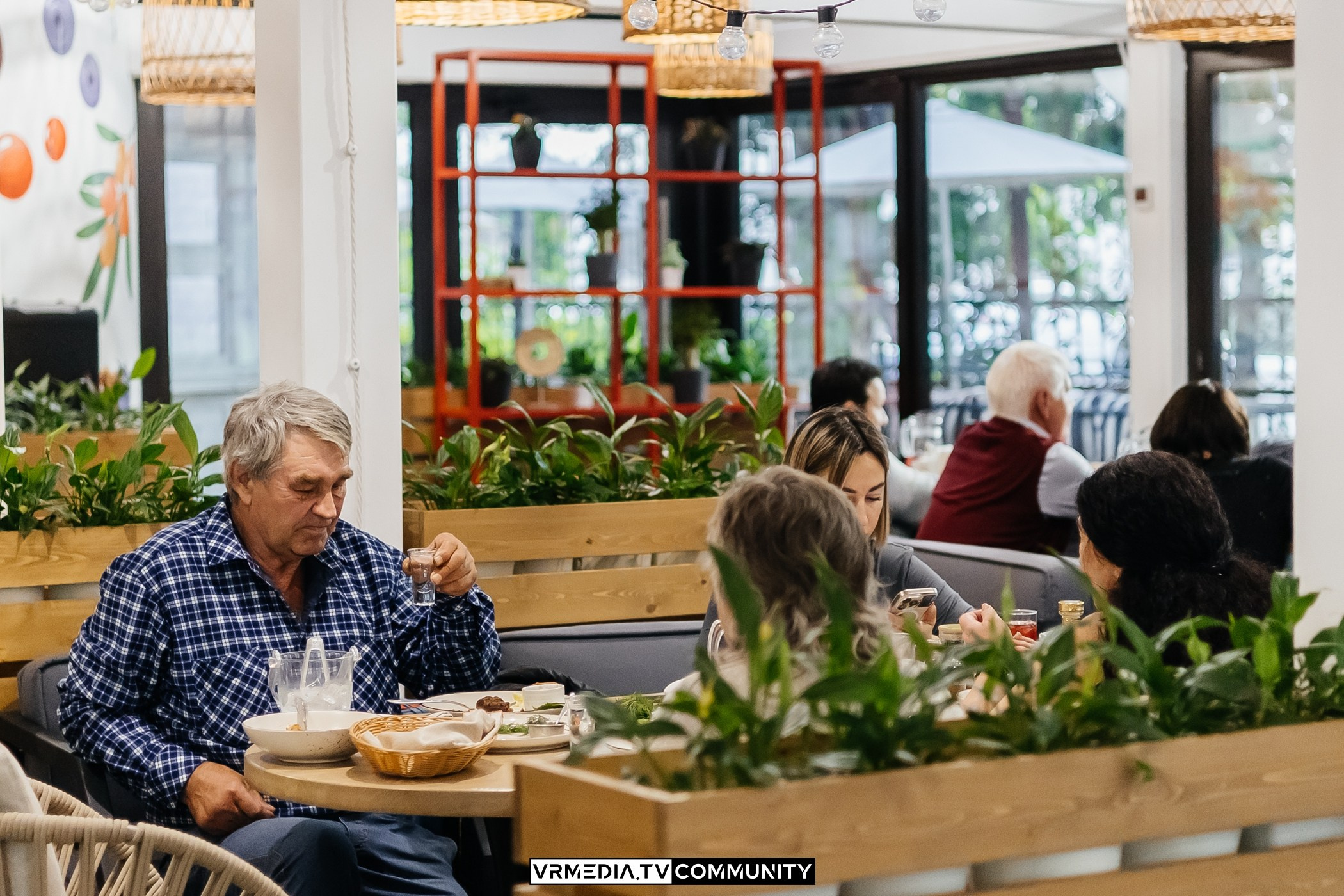 Ресторан «Volna»: Вокально-инструментальный вечер