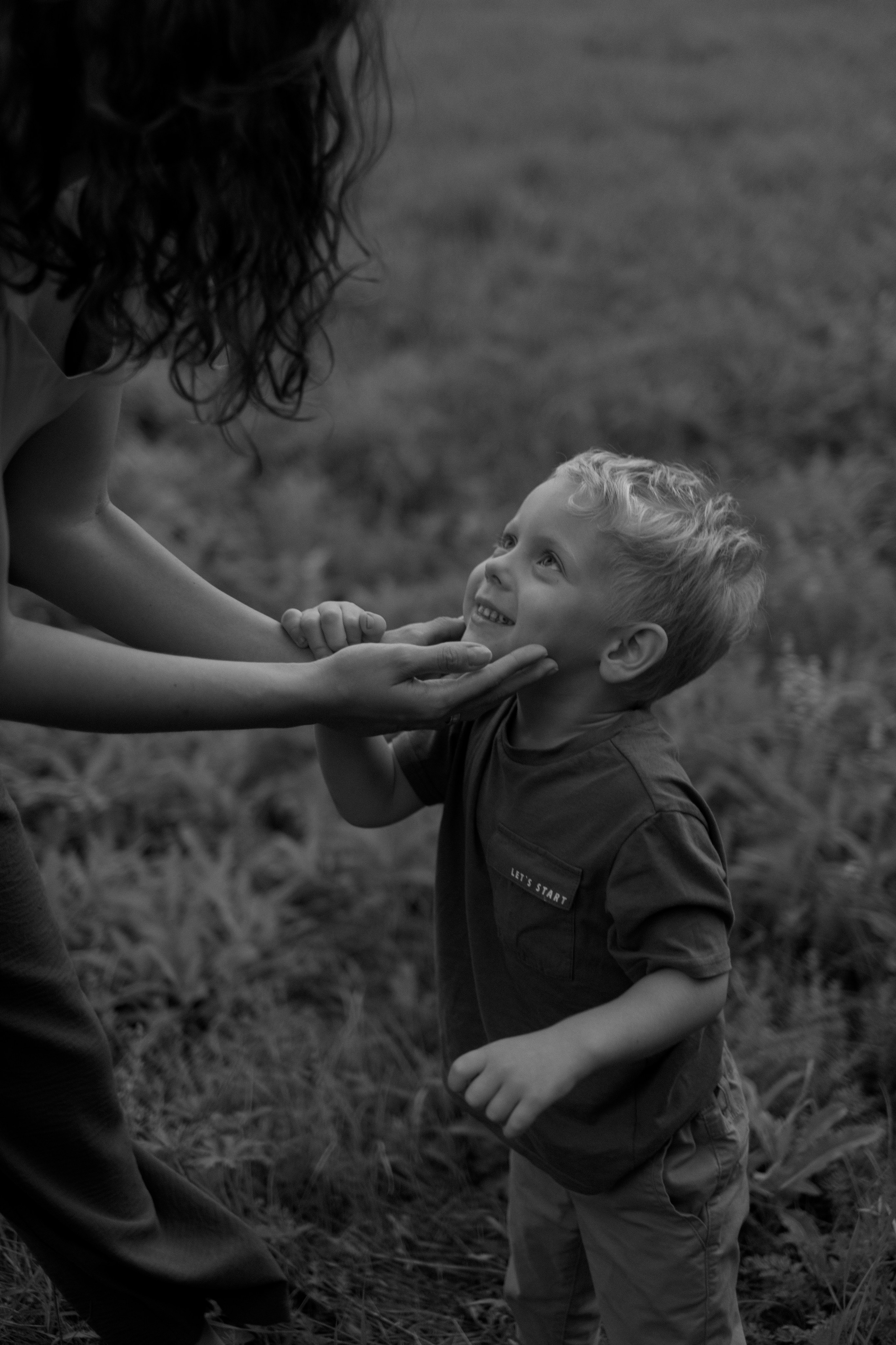 В поле. Свадебный и портретный фотограф в Москве, Туле и Брянске Дара Евсеева