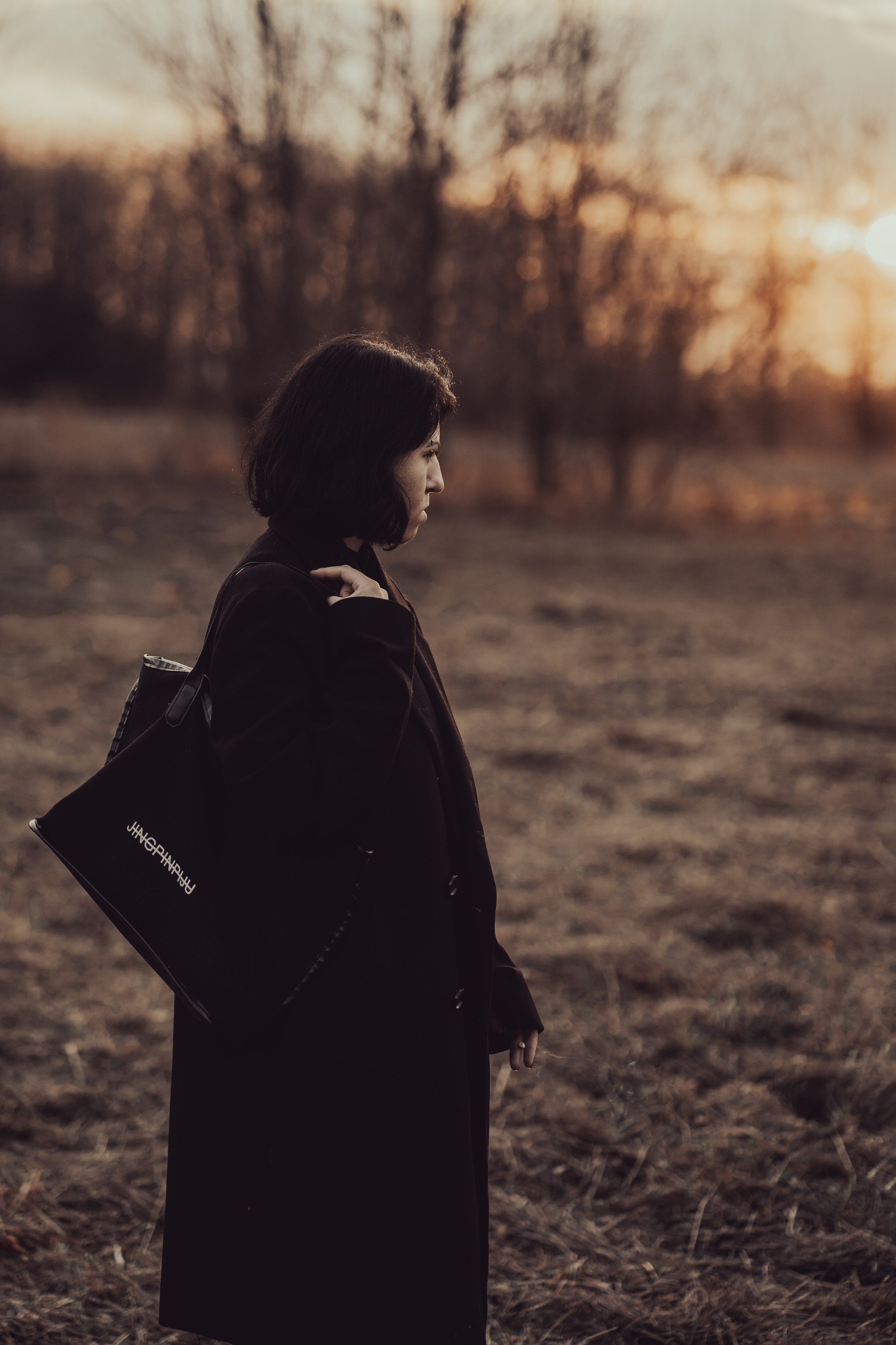 Маленькая девочка со взглядом волчицы. Семейный и детский фотограф Ирина Ильиных-Вольная в Москве и не только