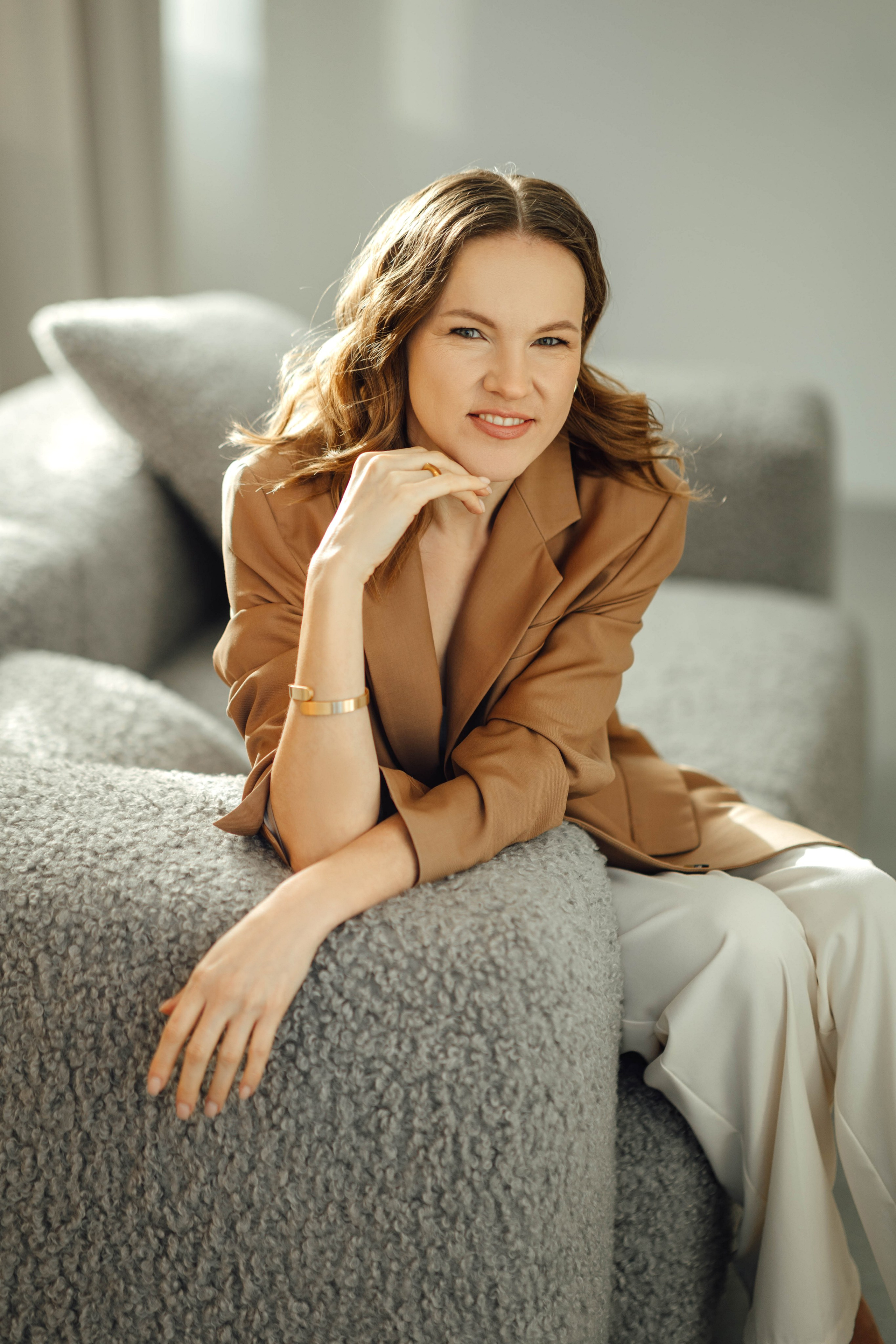 Светлана, Lightstudio