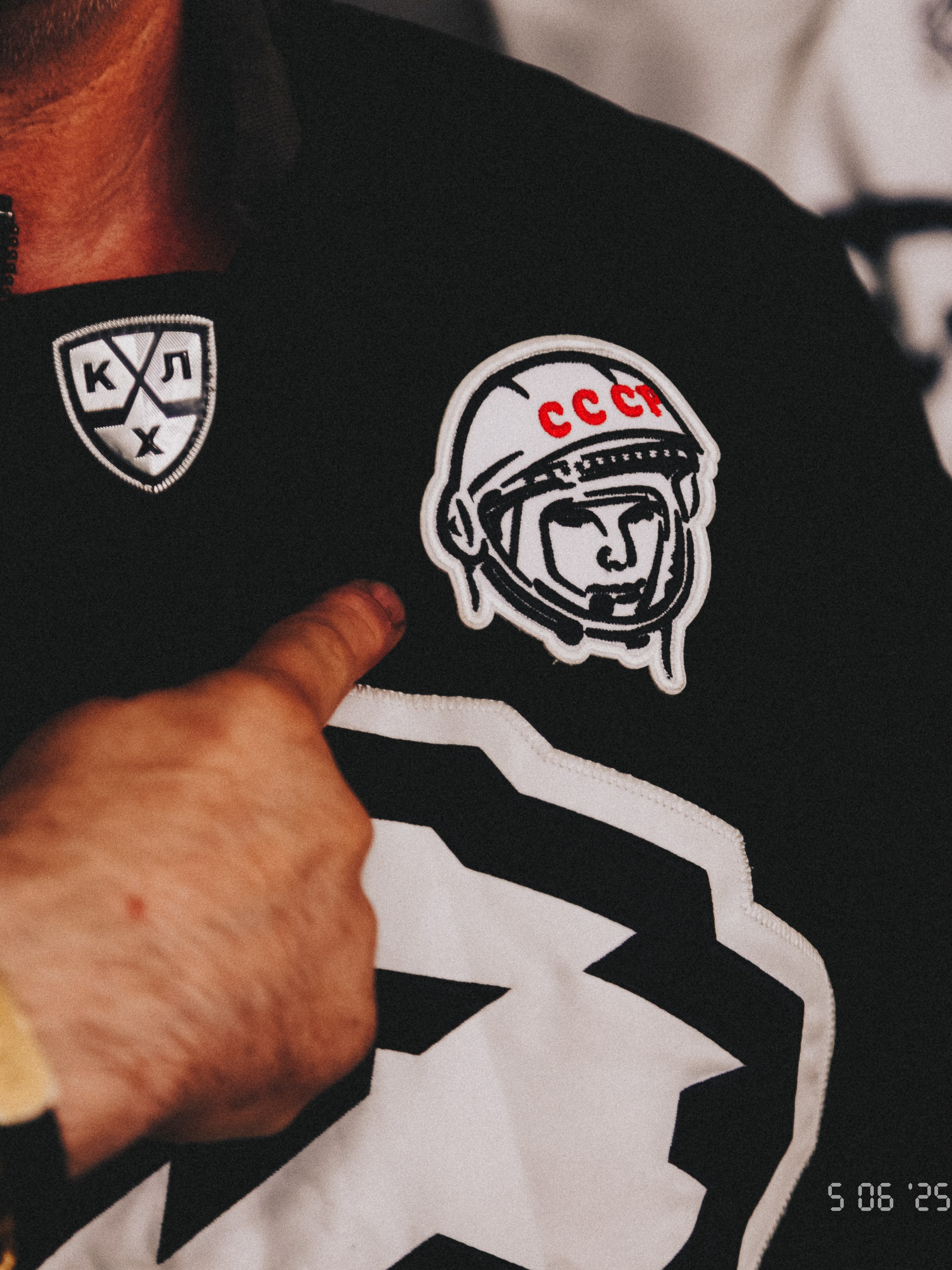 Съемка игры Трактор x Динамо. Репортажный фотограф Макс Брагин