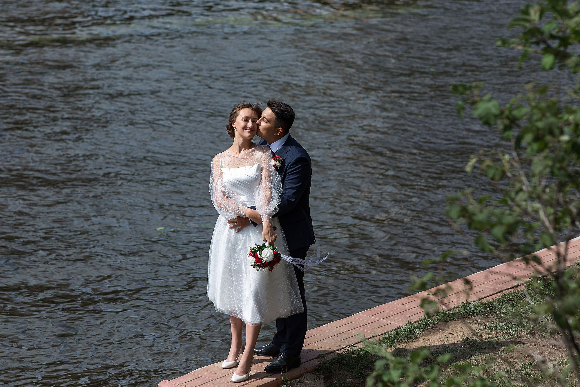 Прогулка, фотосессия жениха и невесты. Свадебная съемка. Фотограф в Москве Валерий Боцман
