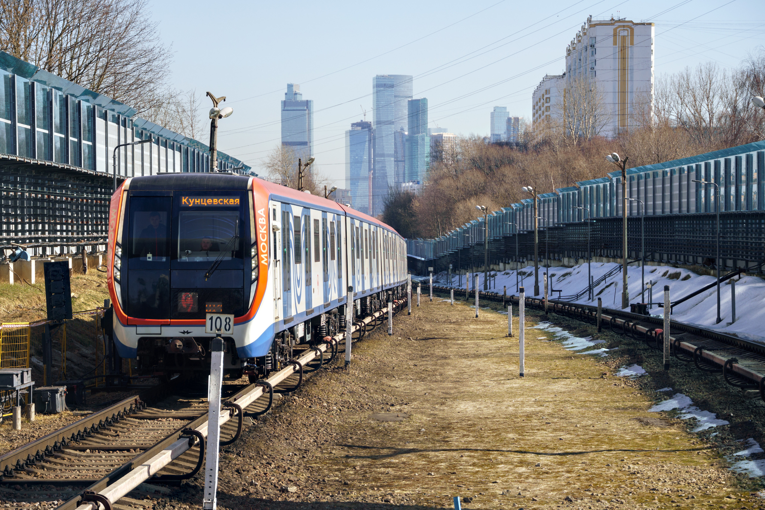 Стрит-съемка в Москве. Интерьерный и архитектурный фотограф в Москве Панова Ольга