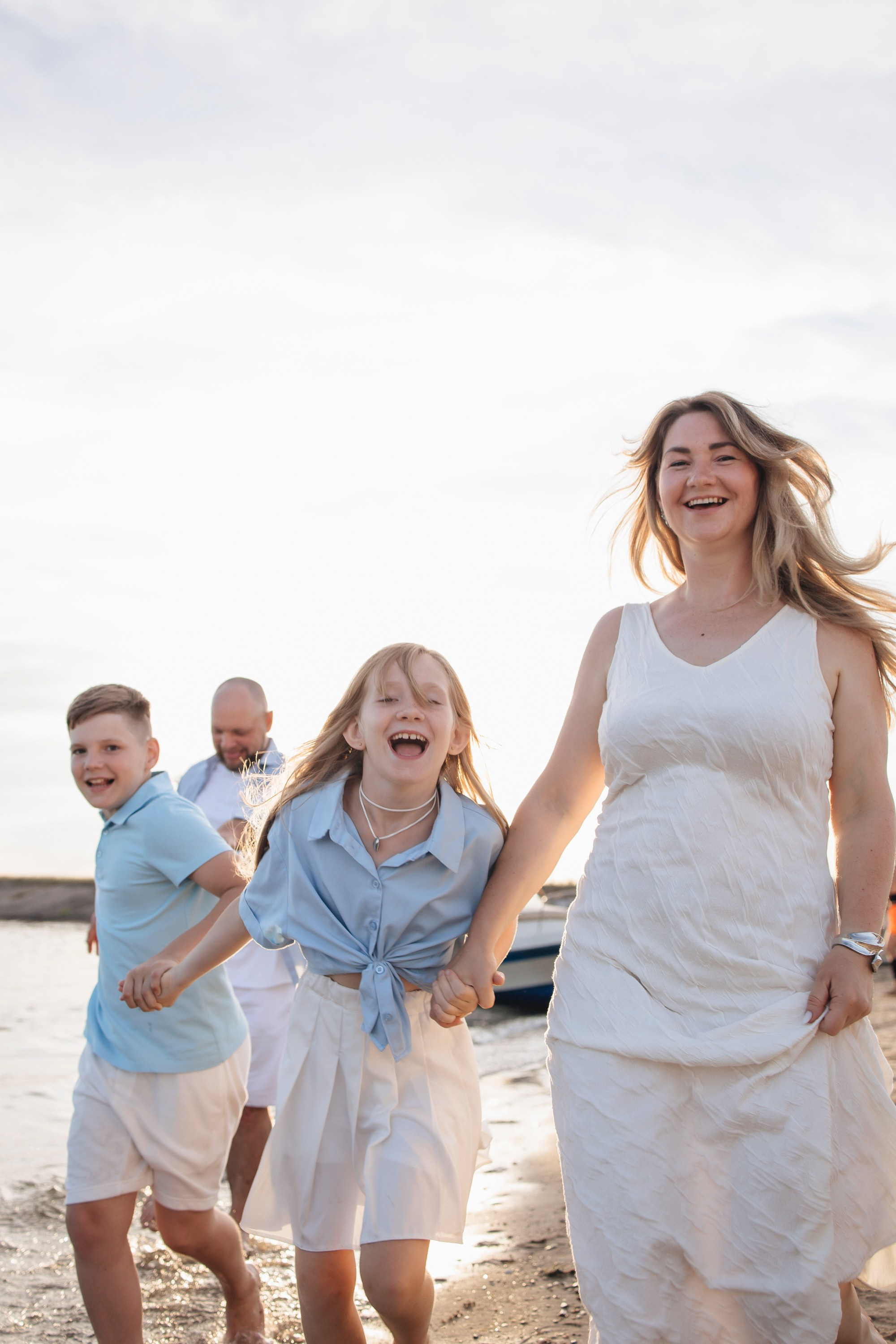 Прогулка на закате. Фотограф Новосибирск