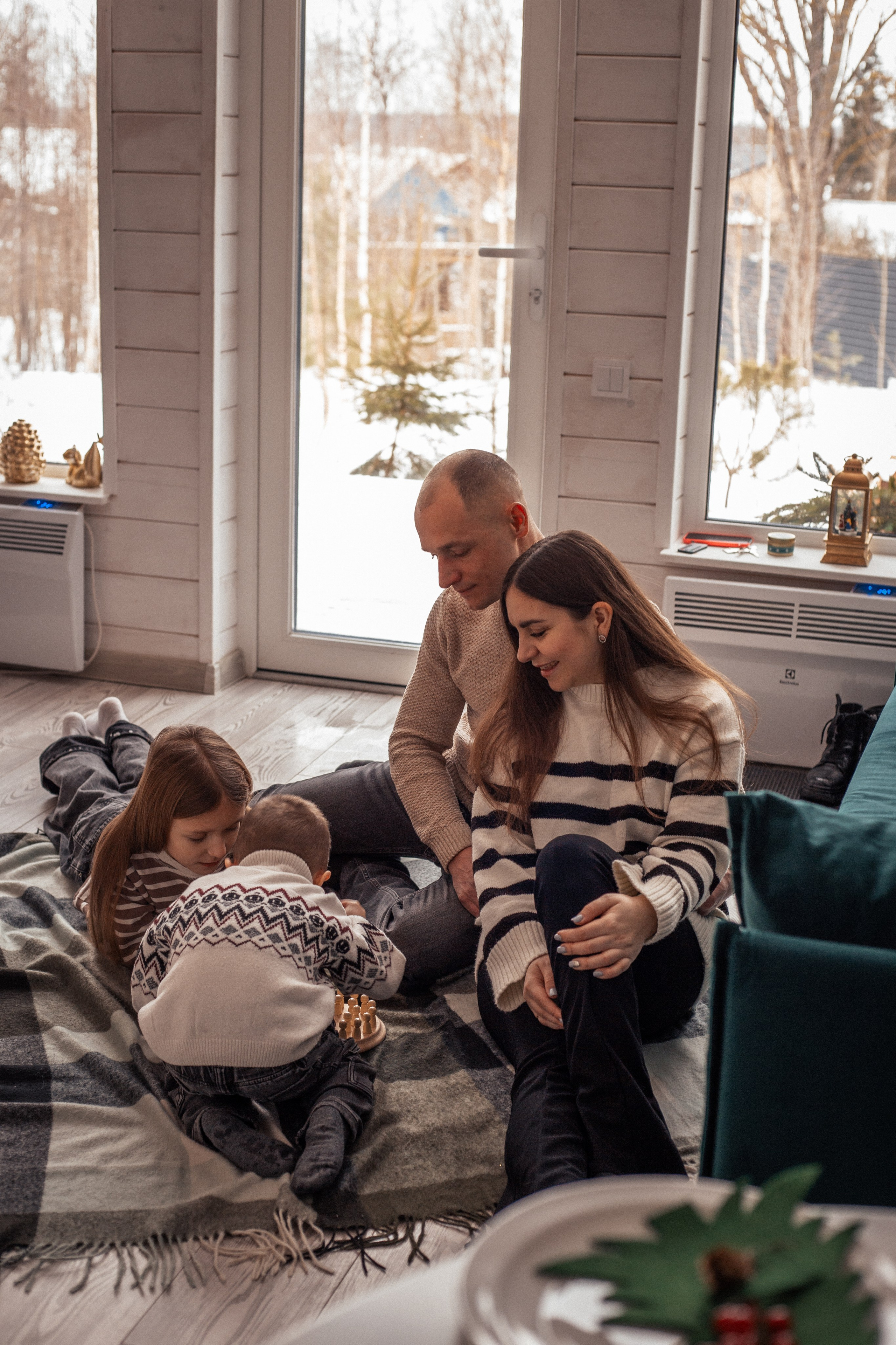 Мария с семьёй