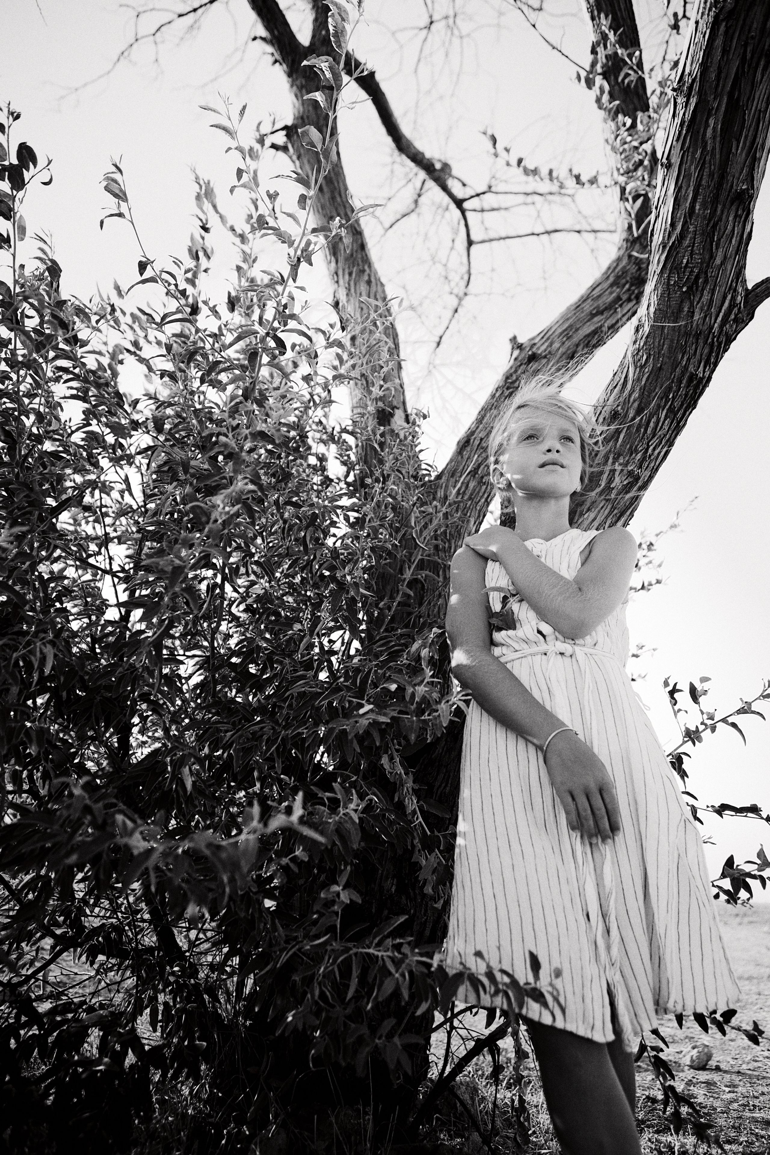 About a girl. Fashion Photographer Oxana Chernomorets