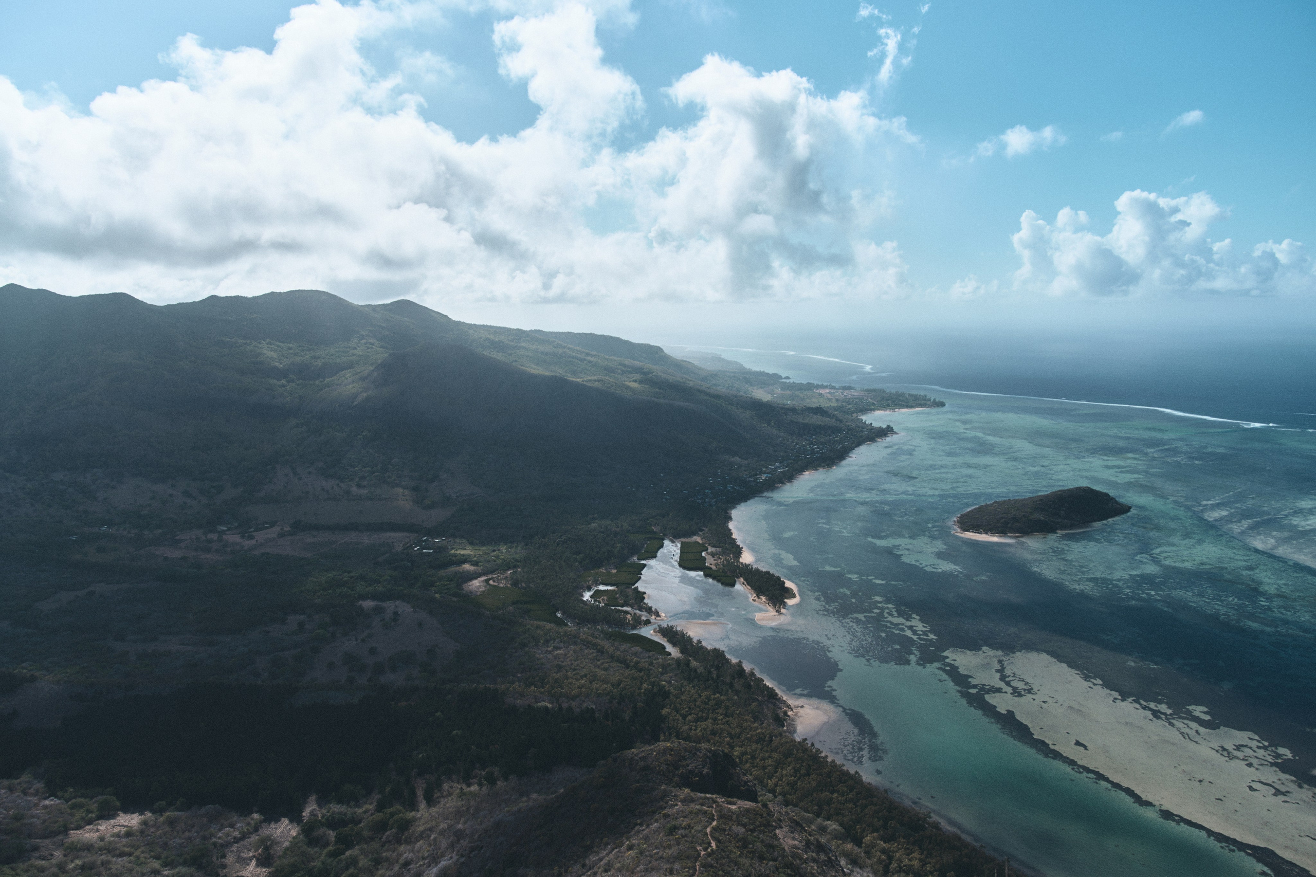 U Magazine x Выездная редакция. Фотограф Сурков Никита