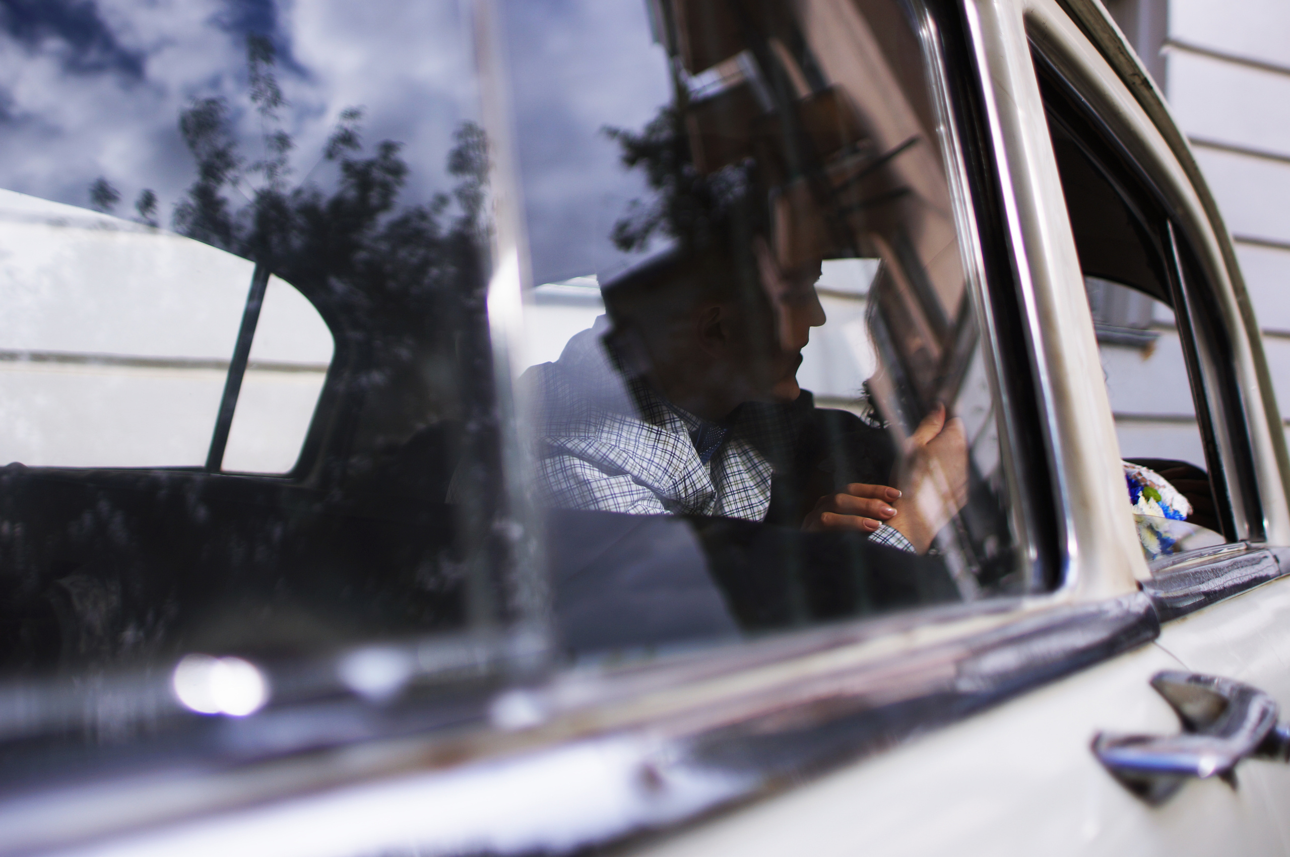 Анна и Андрей. Прокат Аренда ретро автомобилей Волга ГАЗ 21  Кострома