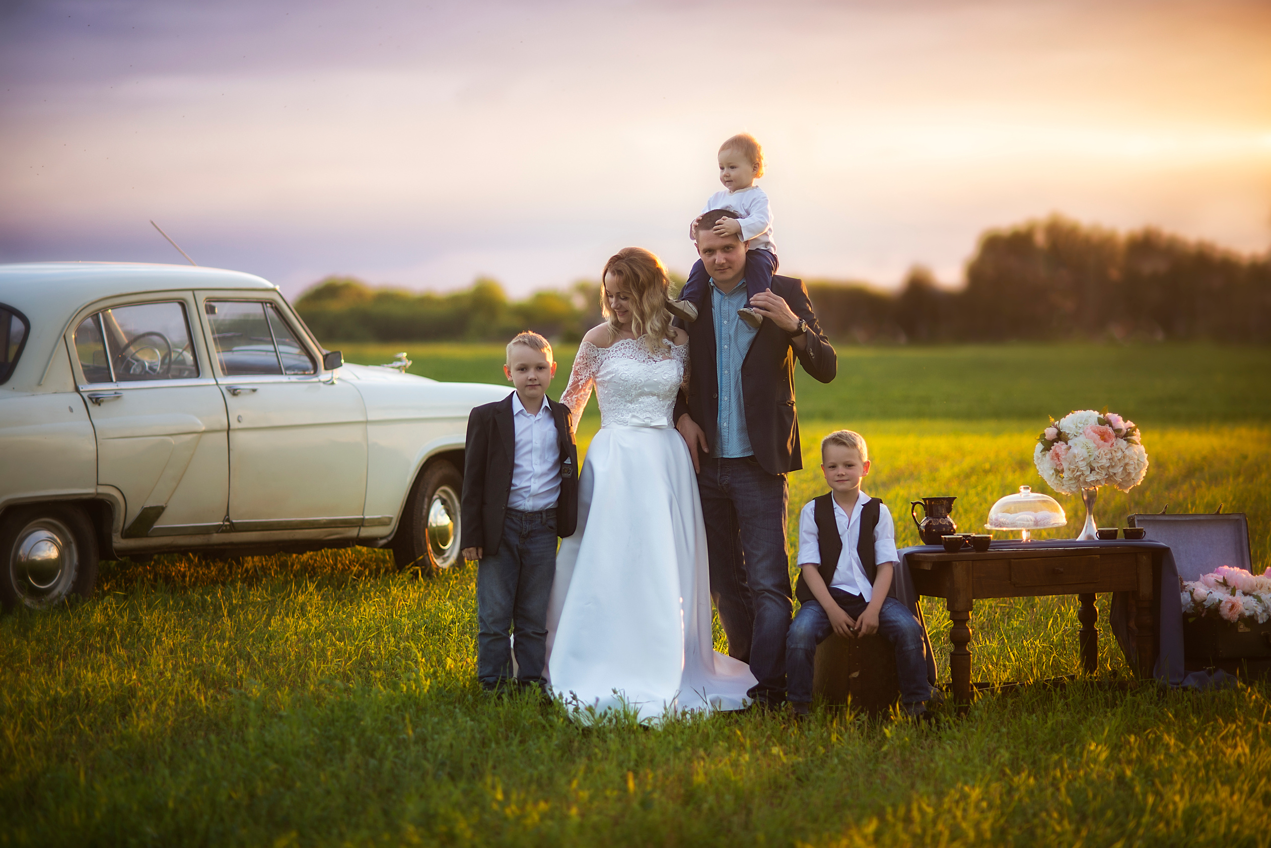 Семейные ценности. Прокат Аренда ретро автомобилей Волга ГАЗ 21  Кострома