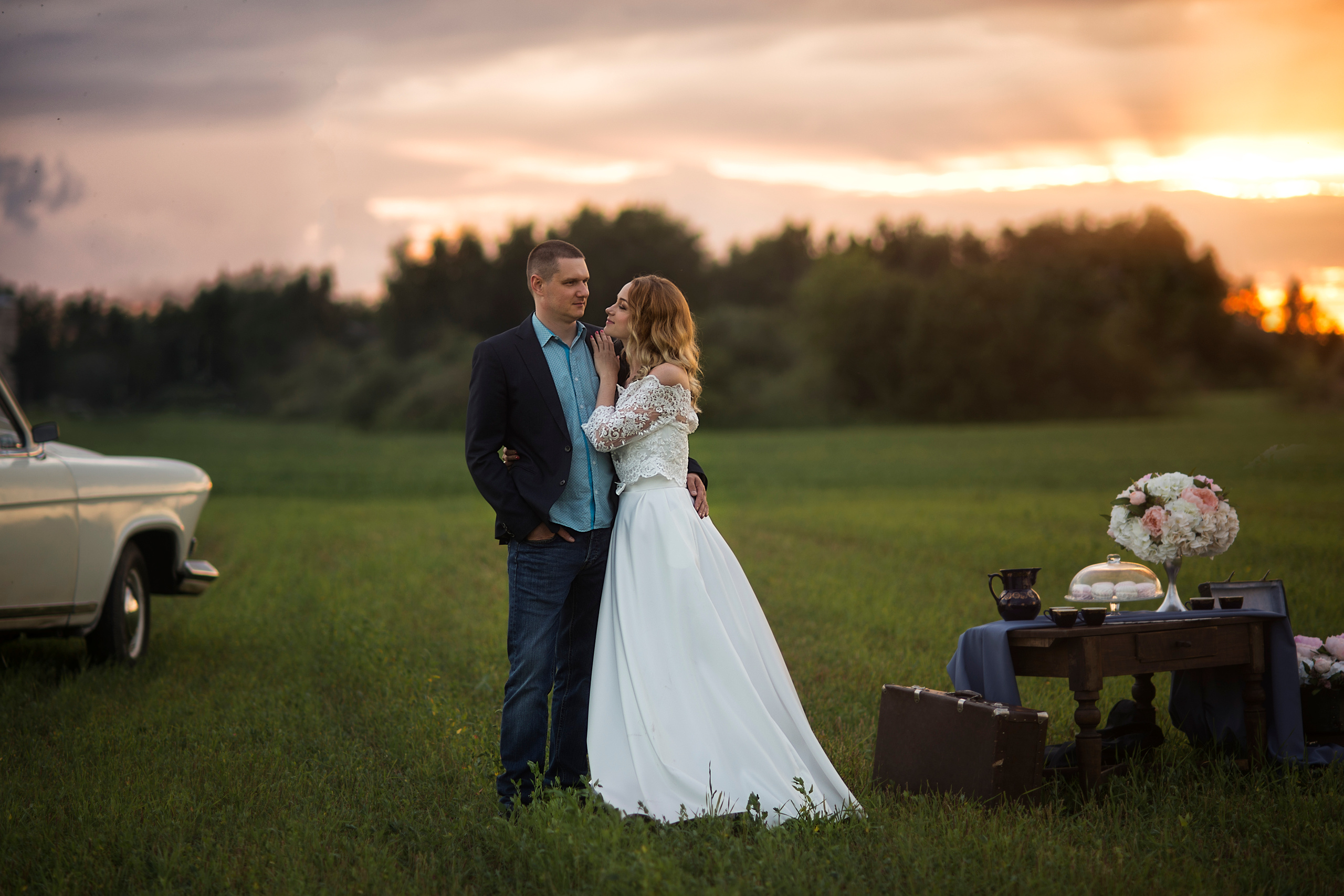 Семейные ценности. Прокат Аренда ретро автомобилей Волга ГАЗ 21  Кострома