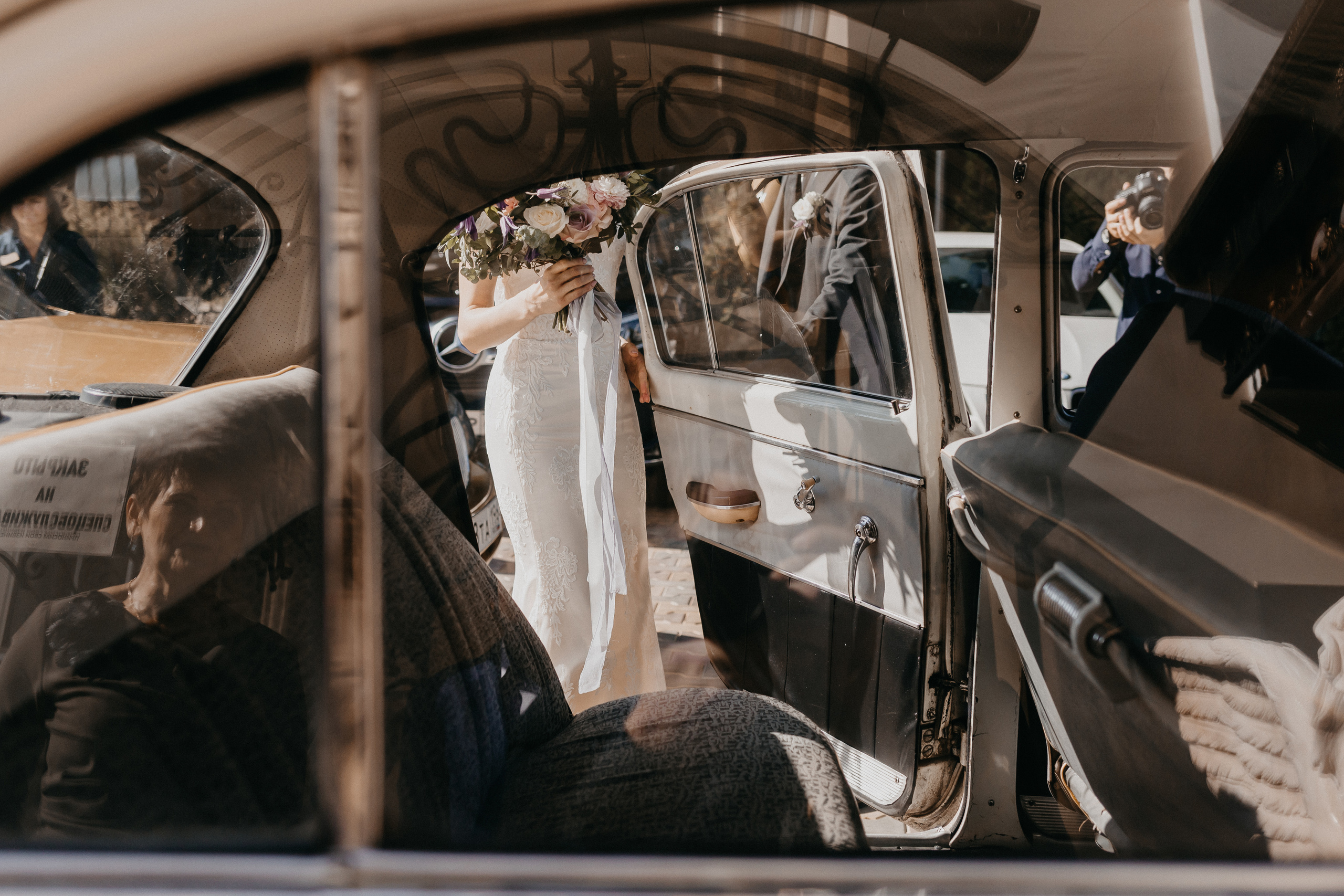 Оксана и Алексей. Прокат Аренда ретро автомобилей Волга ГАЗ 21  Кострома