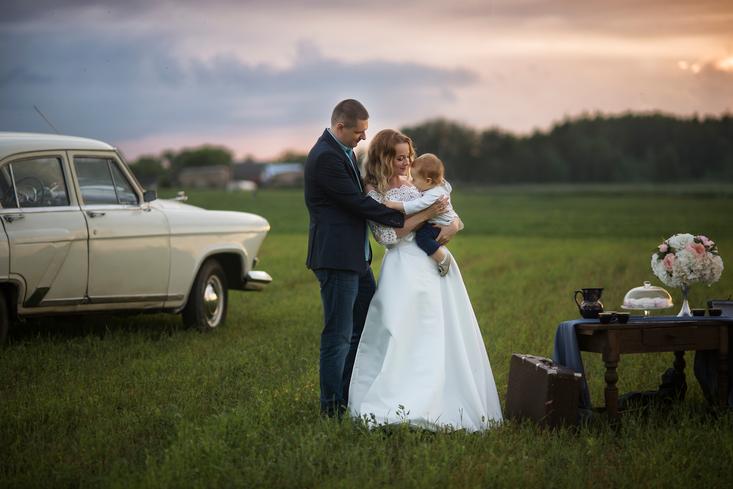 Семейные ценности. Прокат Аренда ретро автомобилей Волга ГАЗ 21  Кострома