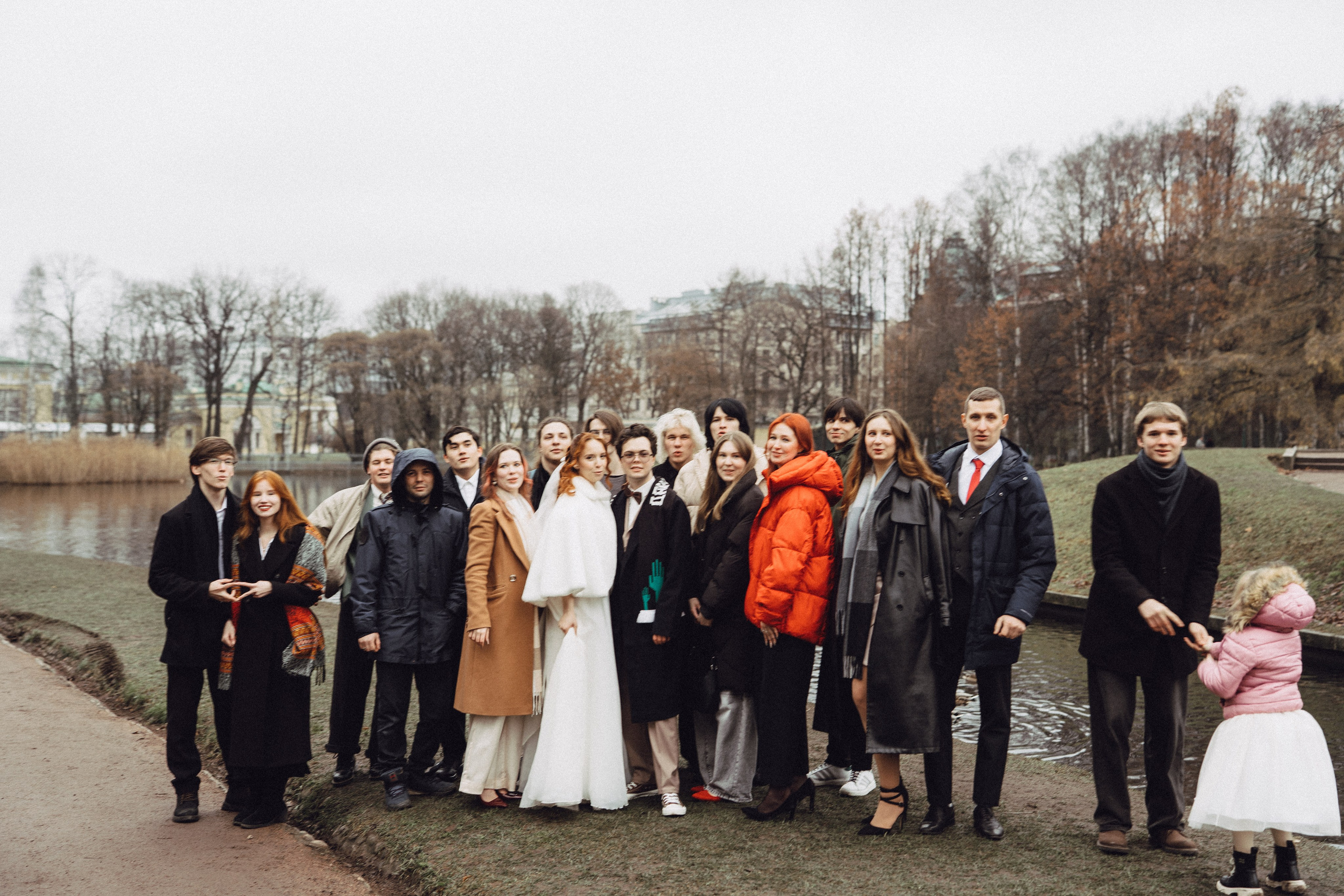 СВАДЕБНАЯ СЬЕМКА ВО ВТОРОМ ДВОРЦЕ С ГОСТЯМИ И ПРОГУЛКА В ТАВРИЧЕСКОМ САДУ. Профессиональный фотограф, Санкт-Петербург — Виктория Богомолова