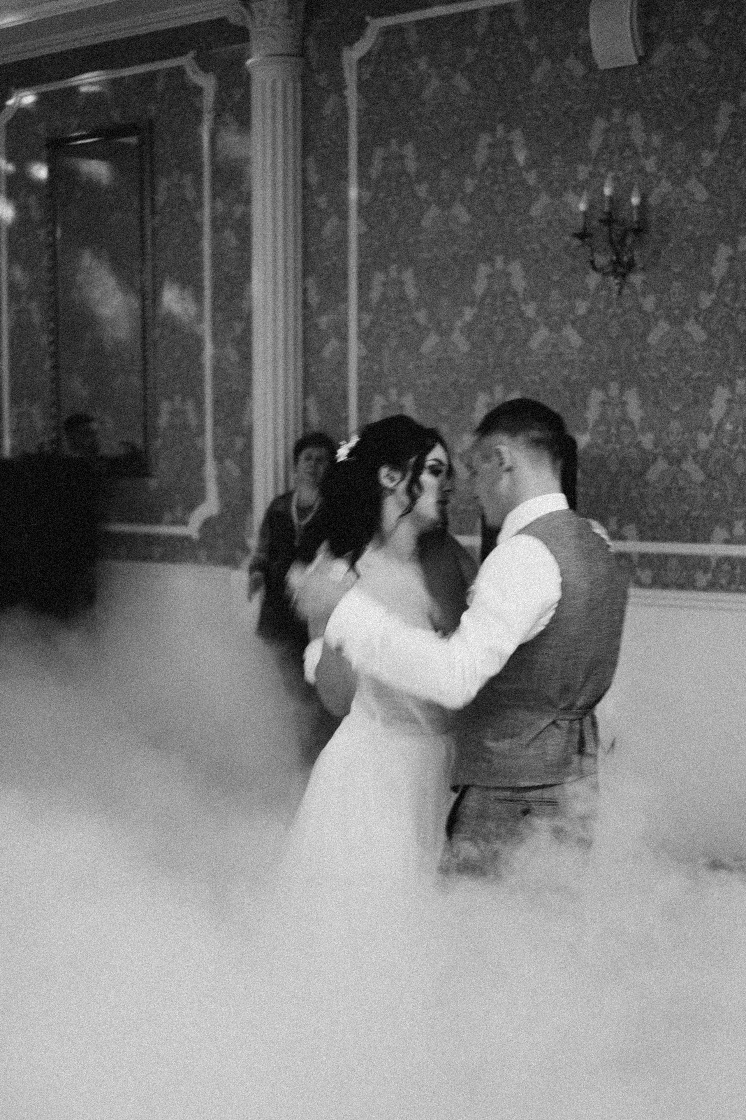 ТАНЕЦ ЖЕНИХА И НЕВЕСТЫ. Профессиональный фотограф, Санкт-Петербург — Виктория Богомолова