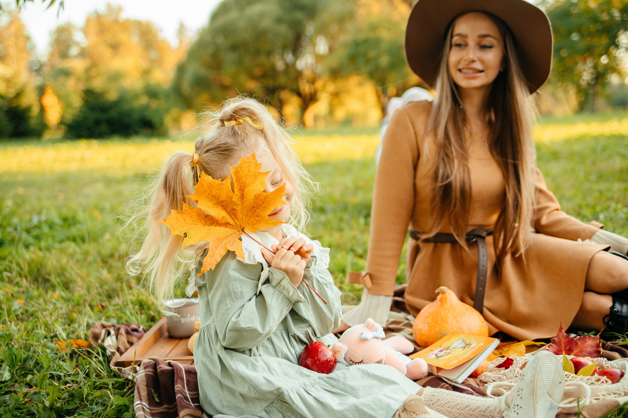 Фотопленэр в осеннем парке. Elena Sova — семейный и женский фотограф в Санкт-Петербурге