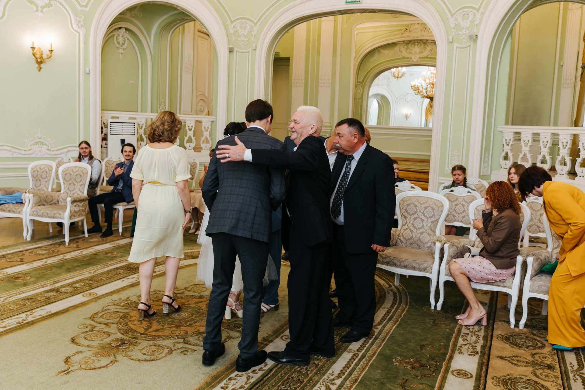 Свадебная регистрация, ЗАГС Петроградского р-на. Фотограф крещение венчание в Петербурге! Помогает подобрать храм и посоветовал душевного батюшку в СПб