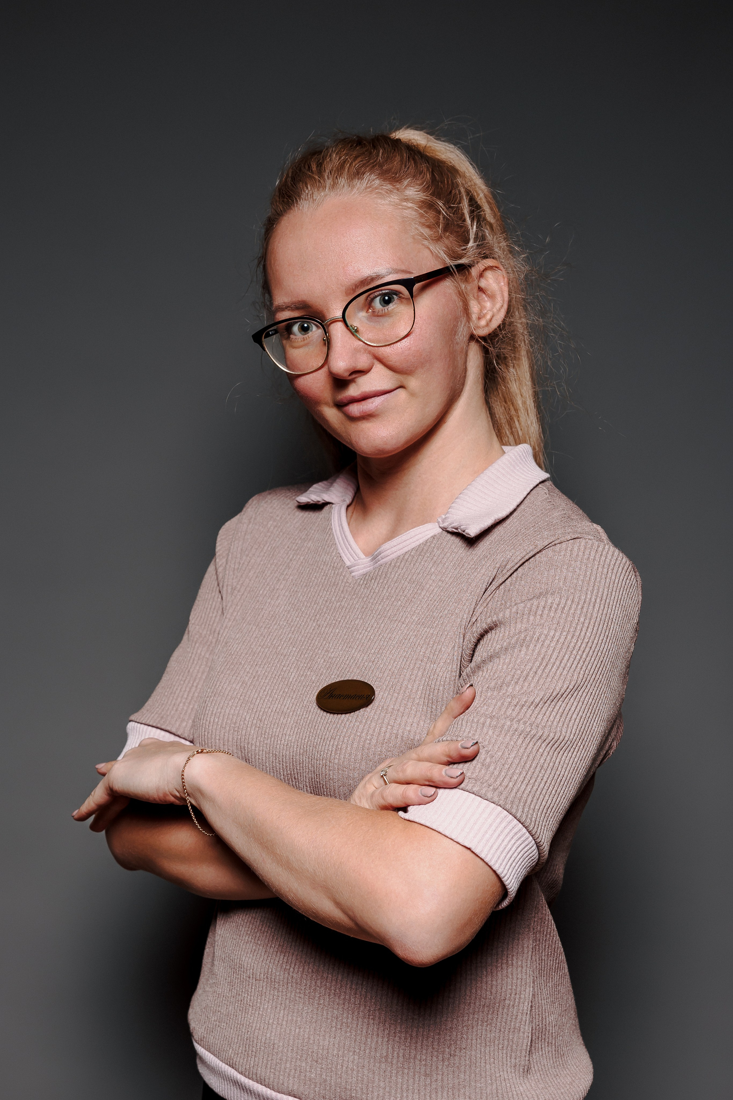 Тихвин Wellness — Сотрудники (Серый фон). Лёшка Варзегов — фотограф