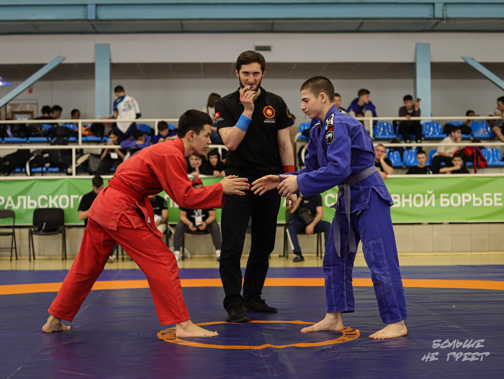 ПЕРВЕНСТВО УРФО ПО СПОРТИВНОЙ БОРЬБЕ ГРЭППЛИНГ И ГРЭППЛИНГ-ГИ. Больше не греет