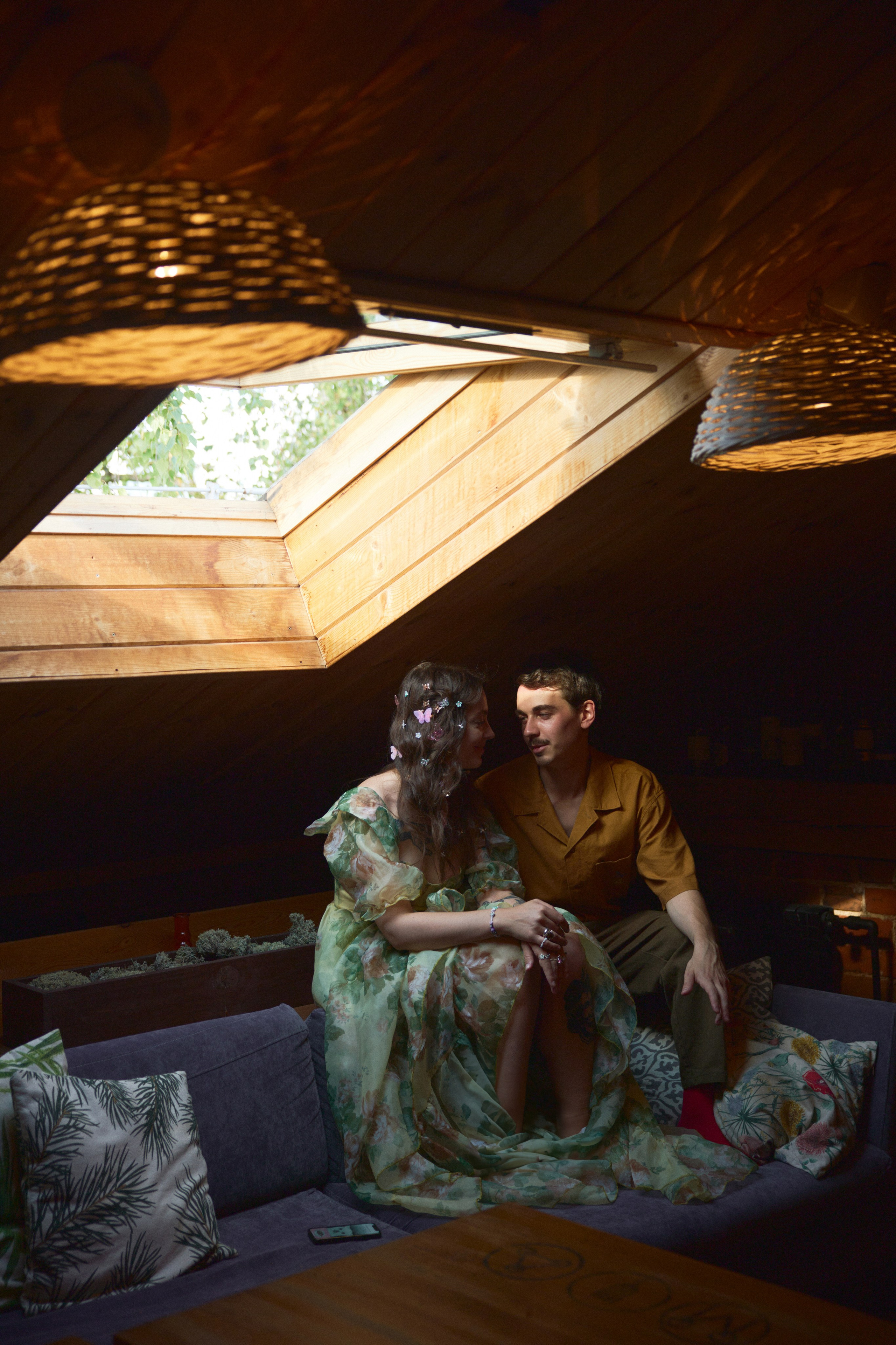 Бумажные украшения и блестки* Костя & Наташа. Фотограф Чугунов Александр