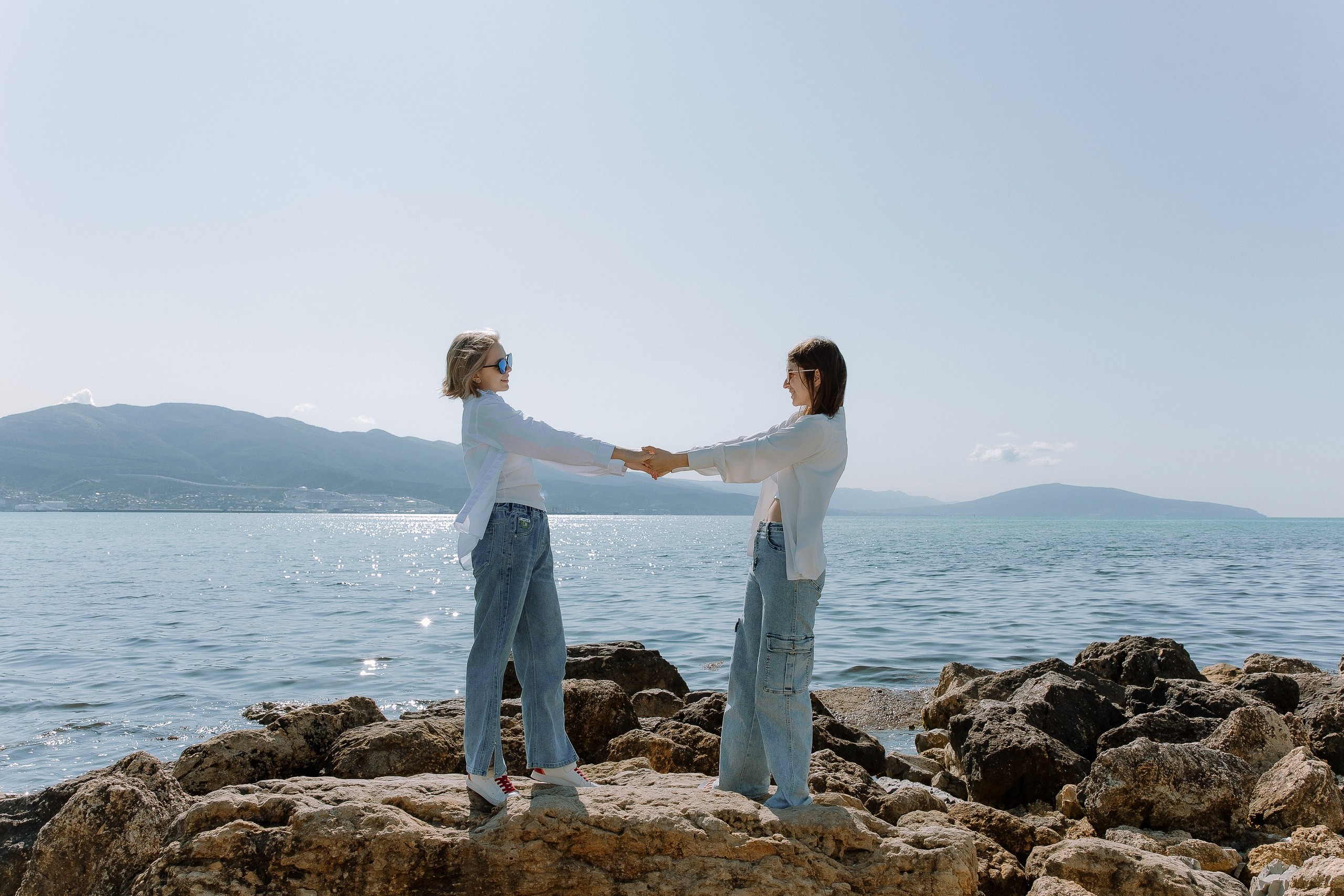 Море/парк- старшая школа. Выпускные альбомы Натальи Бутко: Новороссийск, Анапа, Геленджик