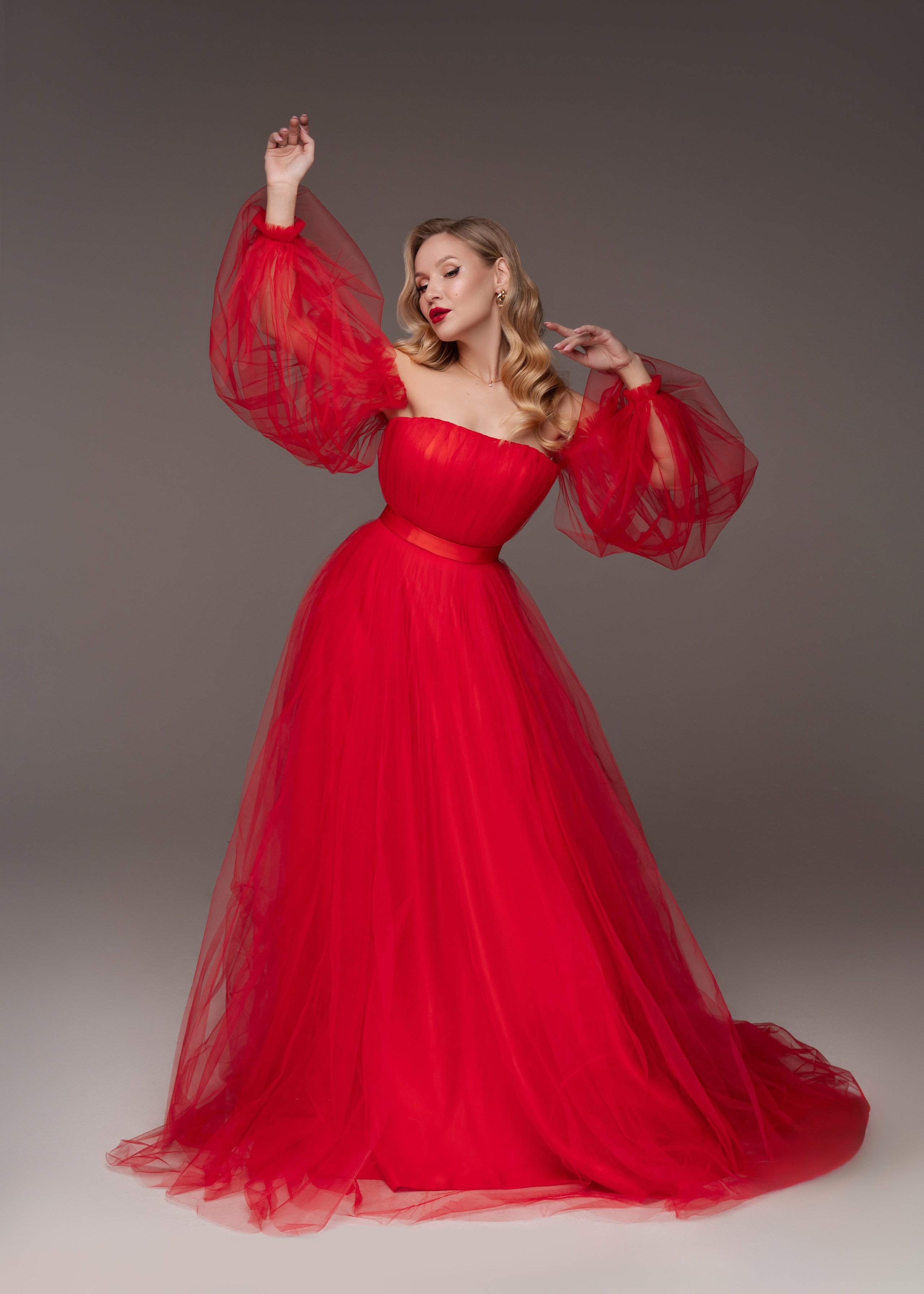 Платья. Оксана Волик фотограф в Архангельске. Аренда фотостудии White Studio